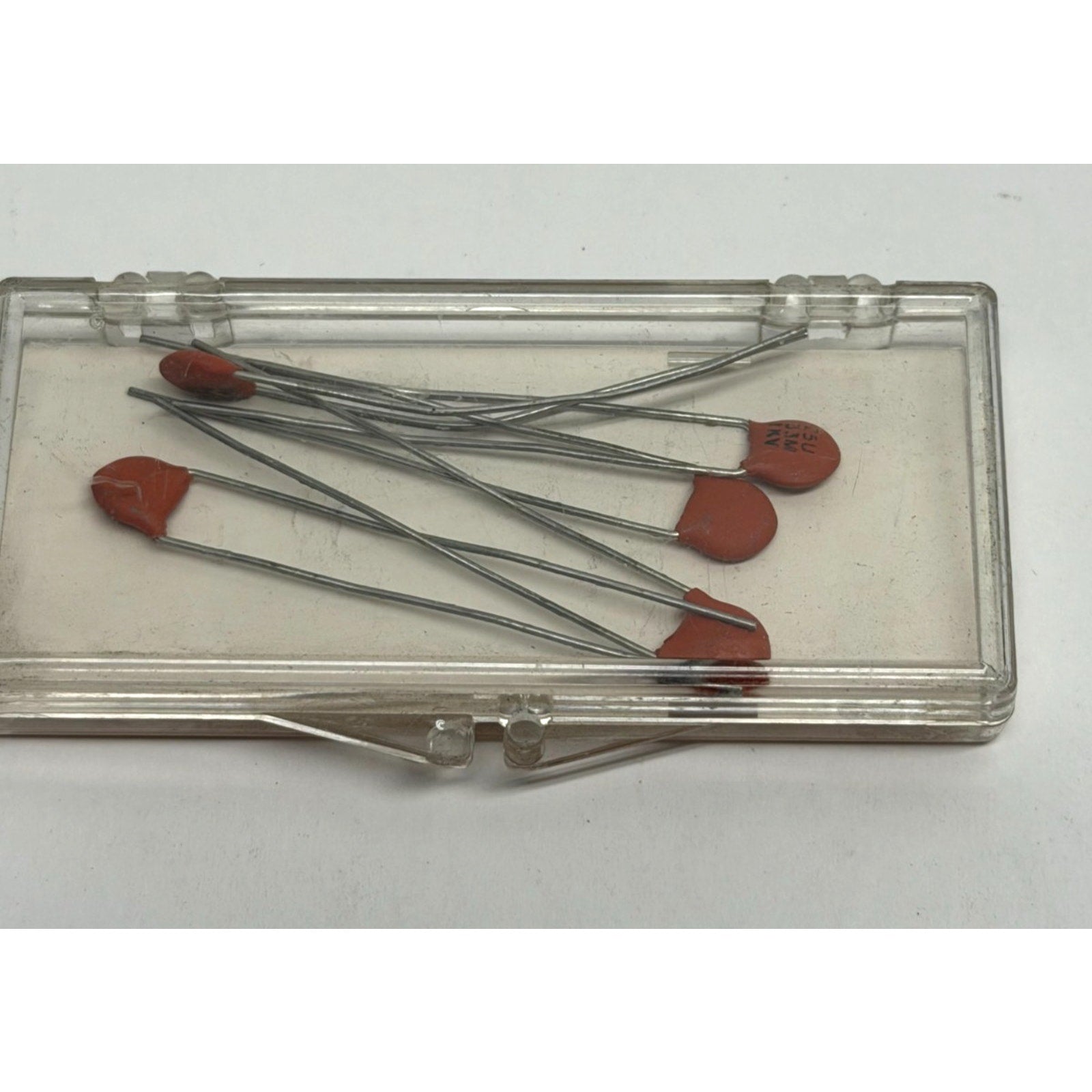 Vintage Sprague 5GA-Q33 GA Ceramic Disc Capacitors .00033uF 330pF 1000V NIB