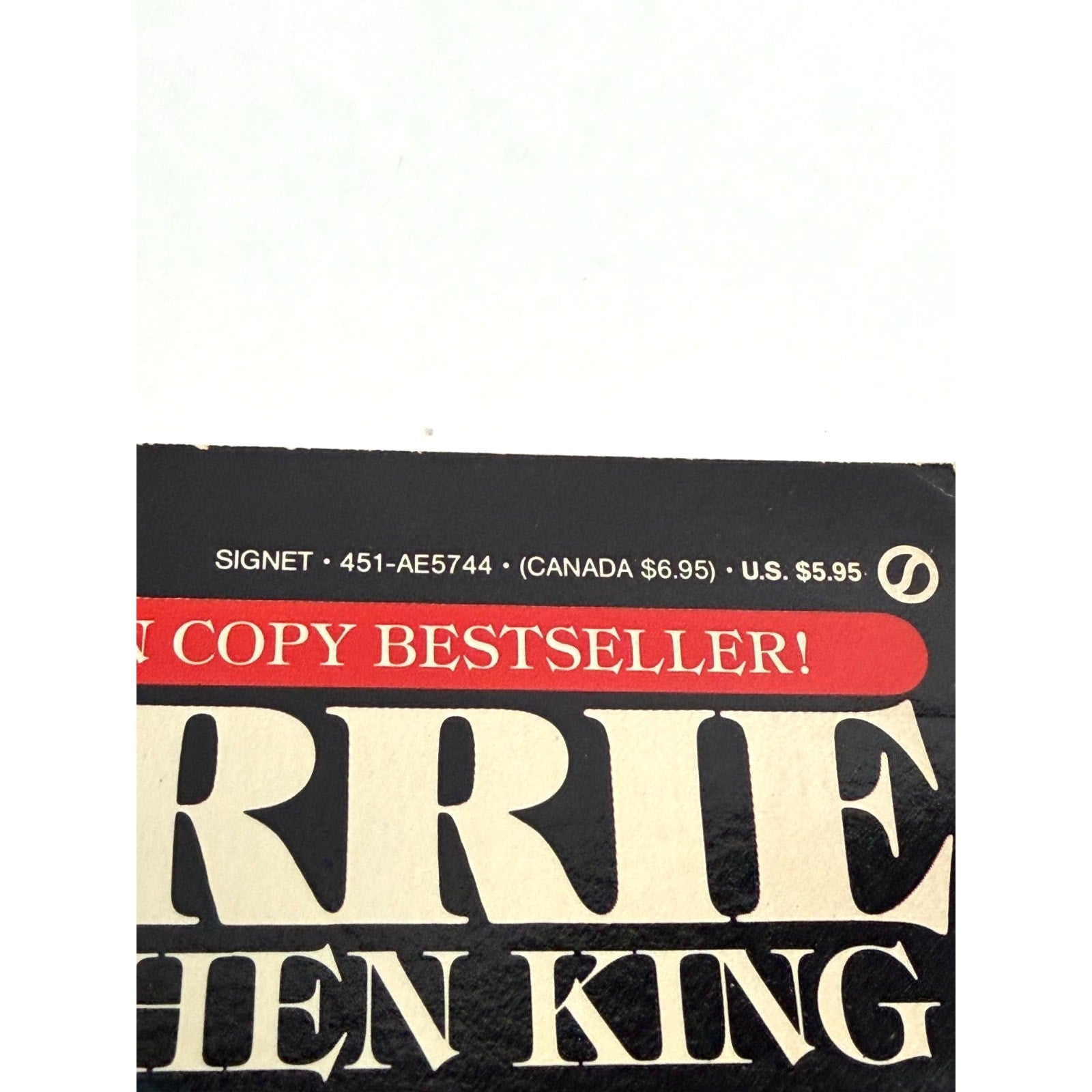 Vintage Carrie by Stephen King Paperback 1974 Signet Publishing