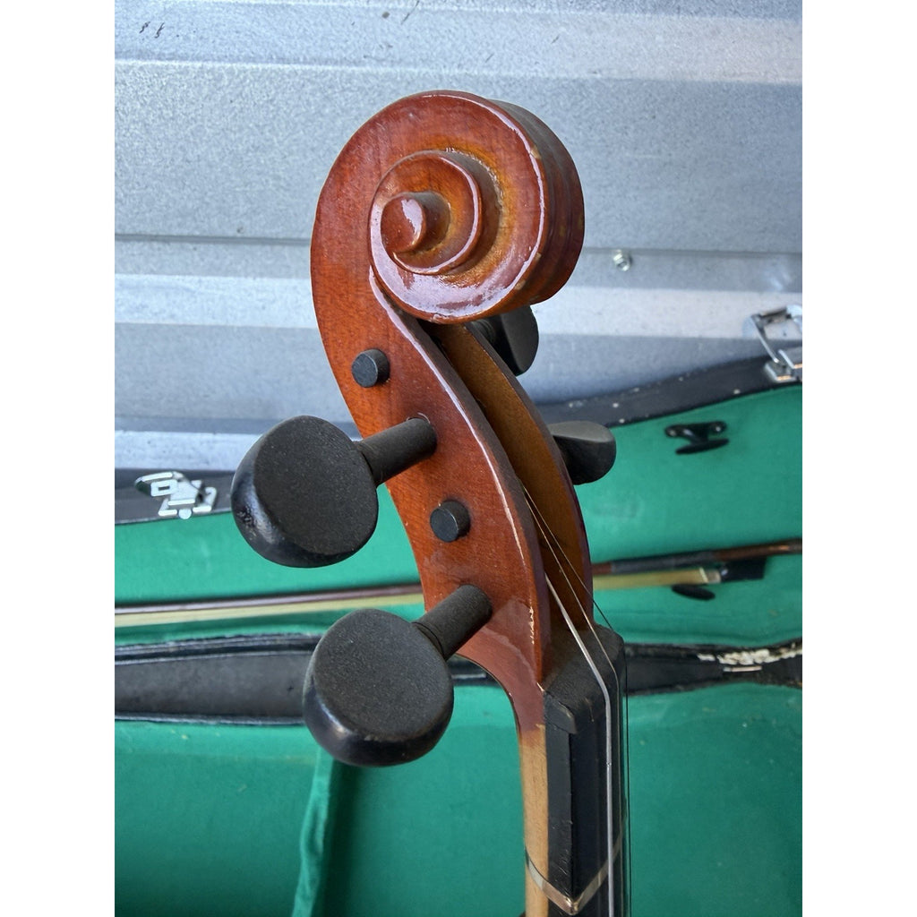 Vintage Stradavarius style 4/4 Violin w/Case & Bow ~~Missing Parts~~