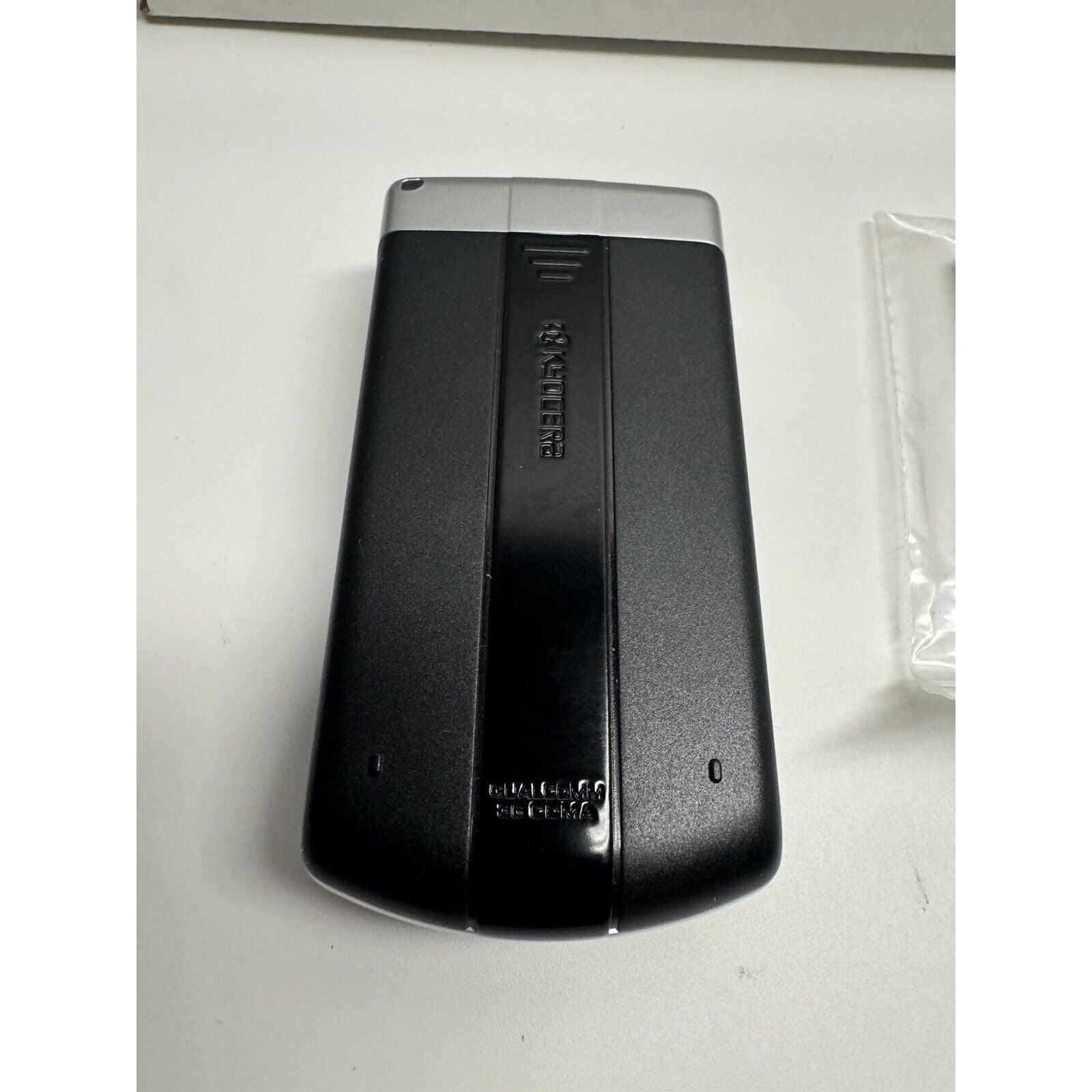 VINTAGE NOS Kyocera MARBL / Marble K127 - ( Virgin Mobile ) Cellular Flip Phone