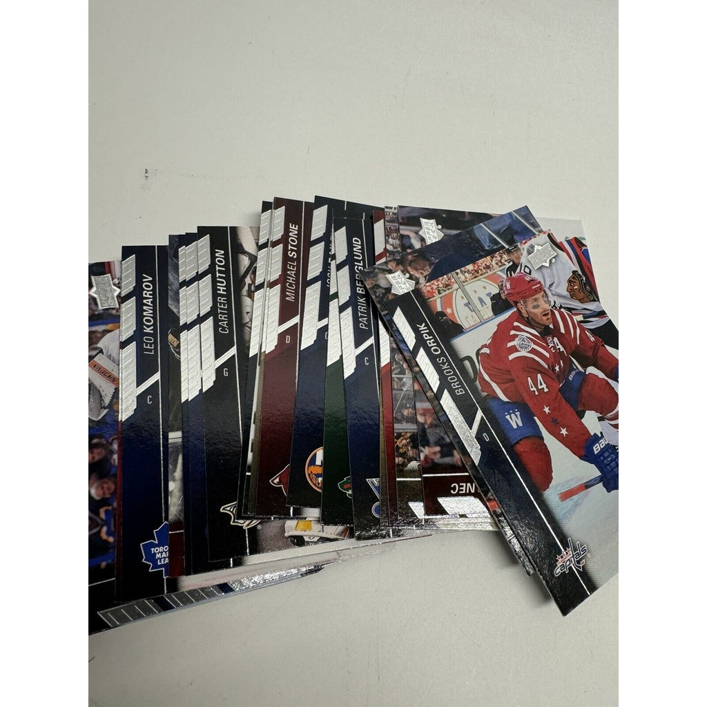 2015-16 Upper Deck Hockey Series 1 one Hobby Box : 178 Cards