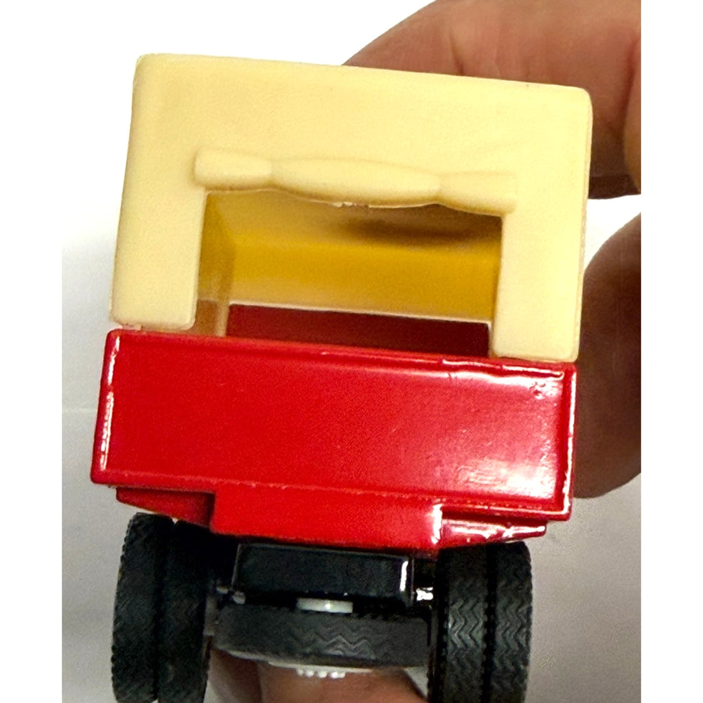 Vintage HARTOY (C01031) COCA COLA DELIVERY TRUCK 1:64 SCALE DIECAST METAL MODEL