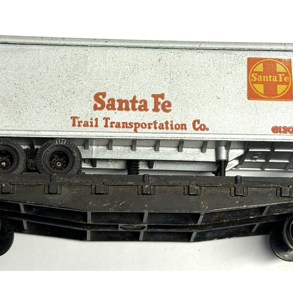 Vintage Ulrich Model HO (Diecast) Gauge Box Car w/Santa Fe Piggyback Trailer