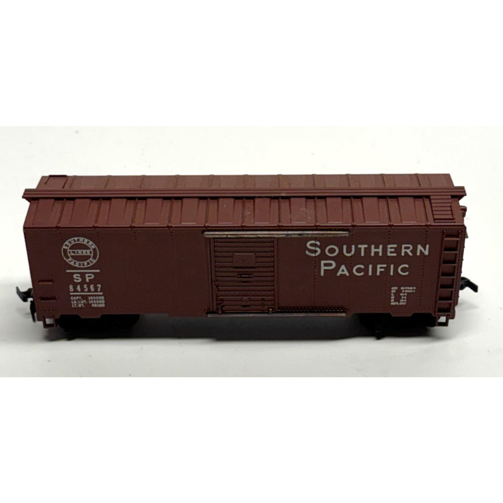Vintage Ho Scale Southern Pacific Box Car SP 84567