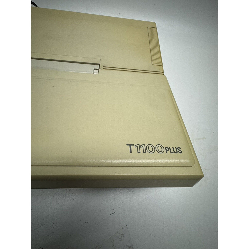 Vintage Toshiba T1100 Plus Laptop Computer, Dual DD Floppy Mono 640K : POWER ON