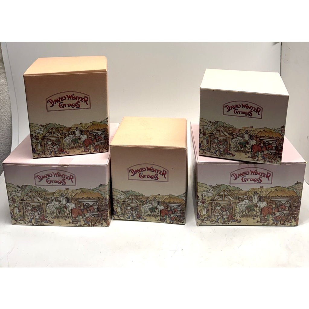 LOT OF (5) DAVID WINTER COTTAGES -PUDDING COTTAGE, TOMFOOL'S COTTAGE, GROUSE MOO