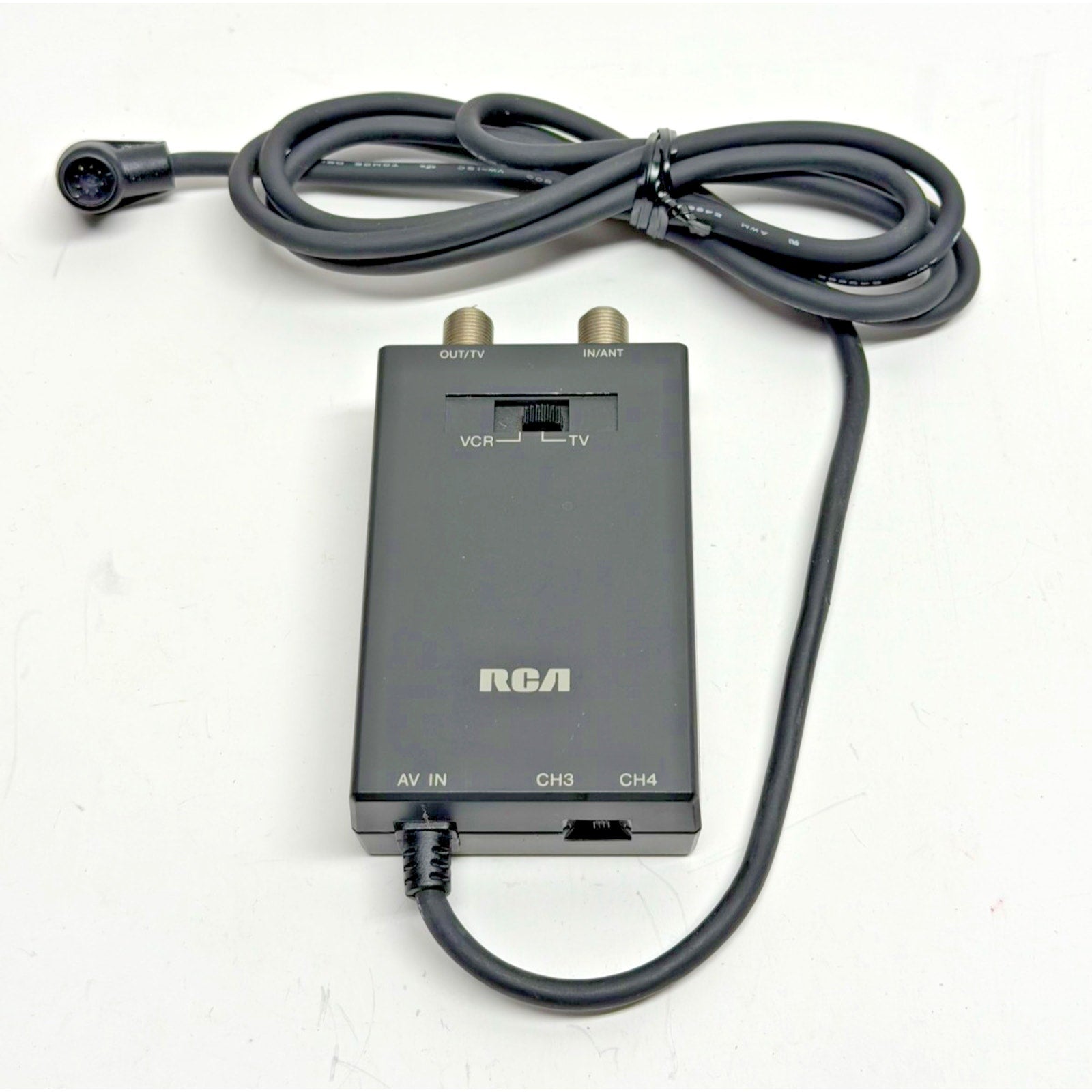 Vintage RCA Switch Black TV-VCR 12V 33mA CRF010