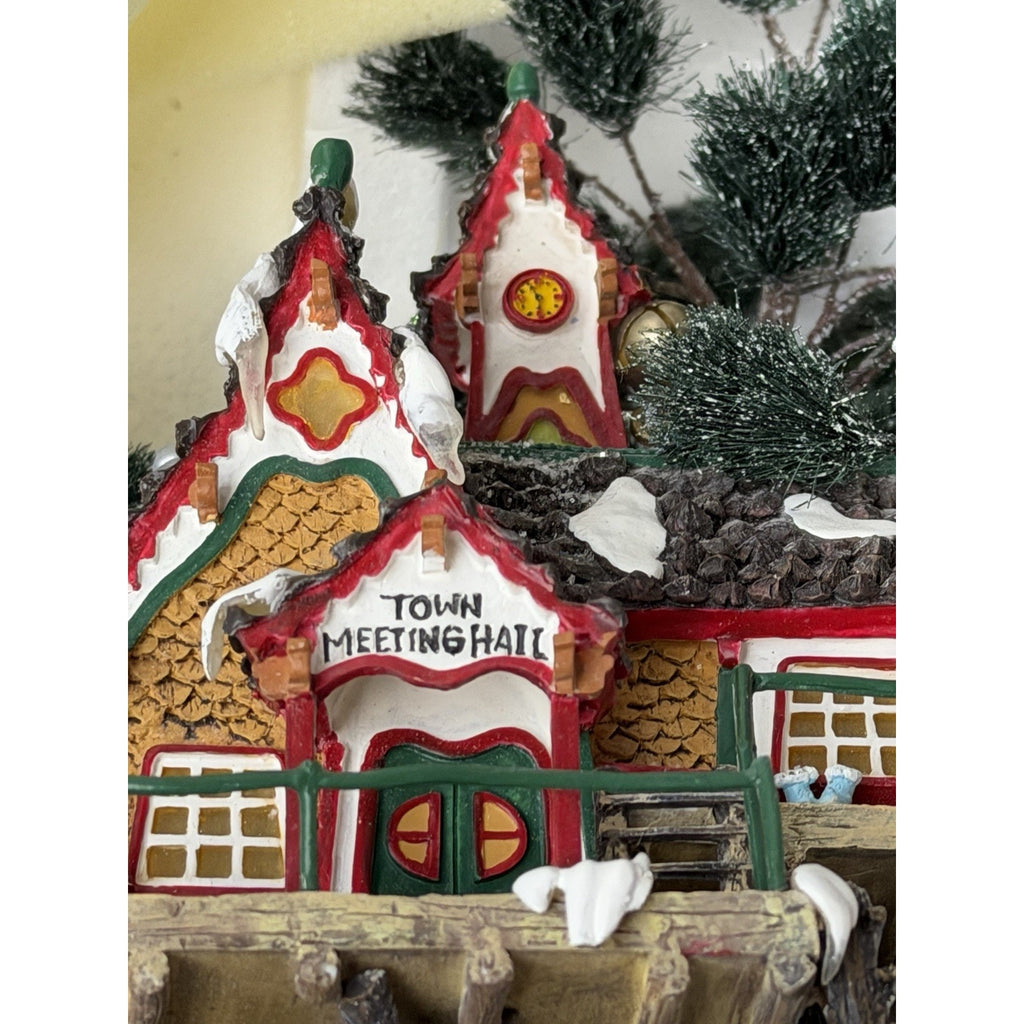 VTG Department 56 North Pole Woods Town Meeting Hall #56.56880 Christmas Village