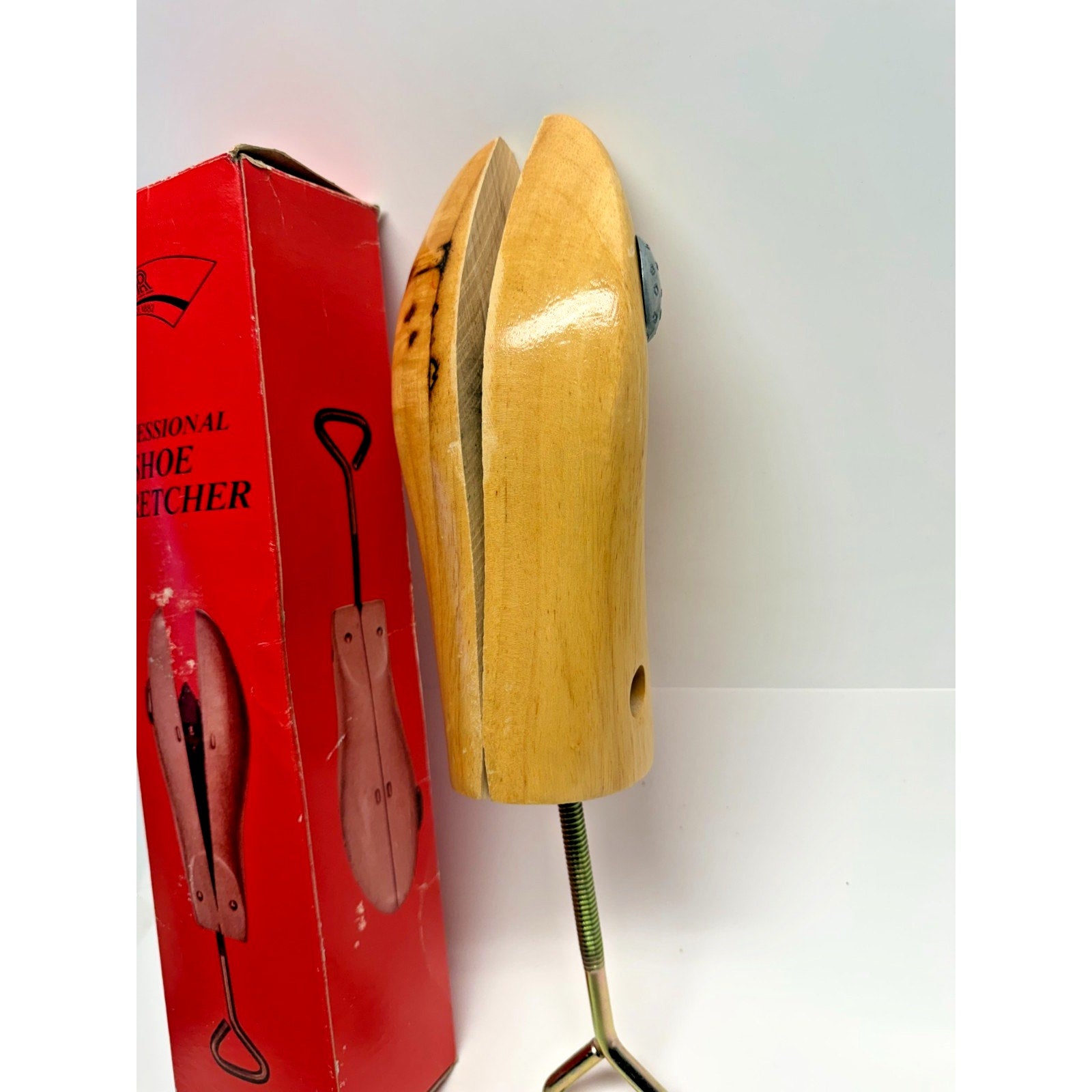 Vintage NOS STAR Professional Adjustable Wooden Shoe Stretcher