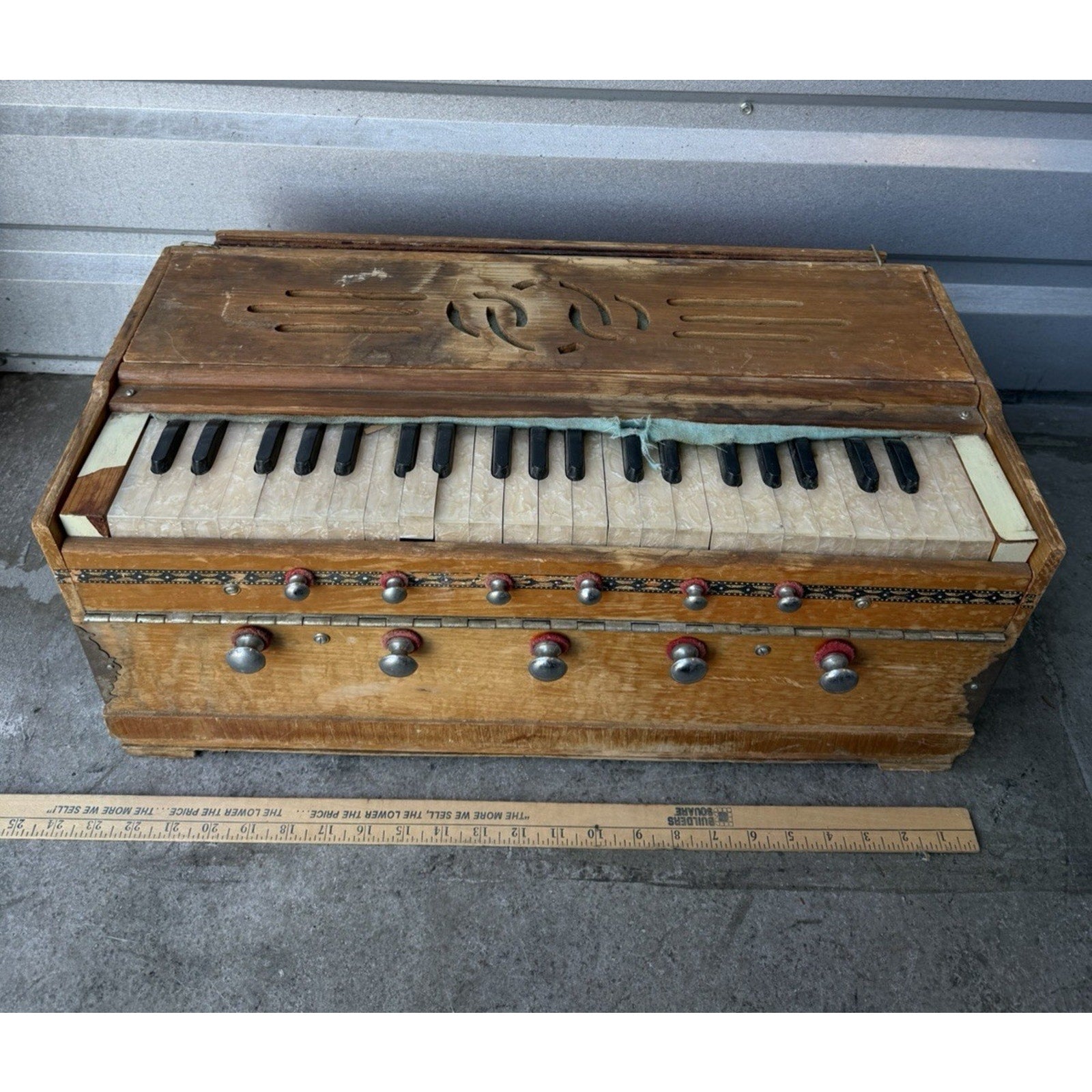 VINTAGE D.S. Ramsingh and Bros Indian Portative Harmonium Tested Works