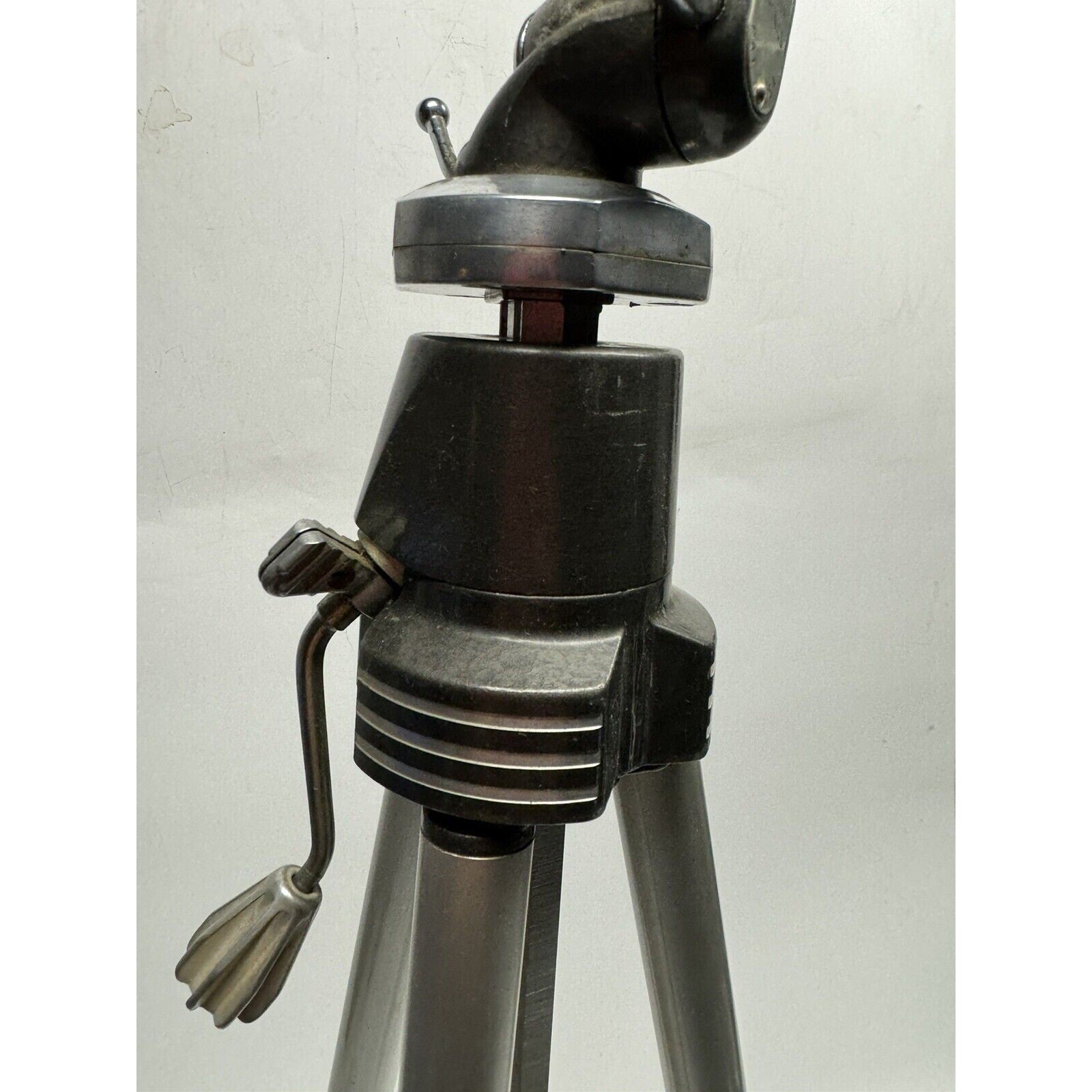 Vintage Davidson Star D Adjustable Aluminum Tripod MADE IN USA