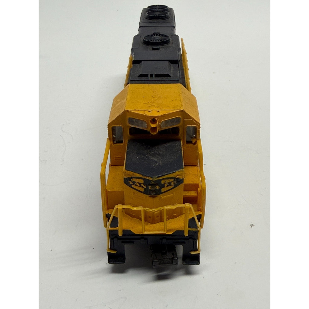 VTG HO Life-Like GP38-2 #3500 Santa Fe Powered Diesel Locomotive, Untested