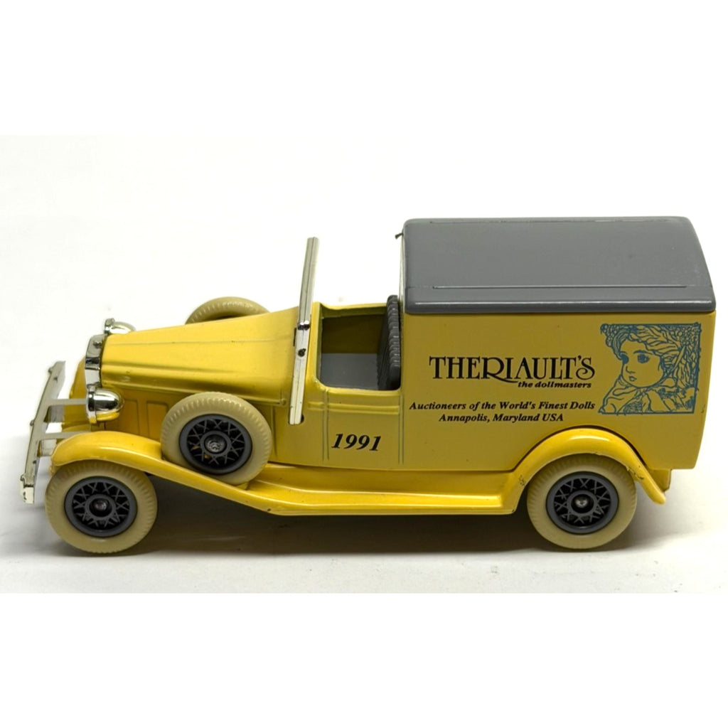 Vintage LLEDO DAYS GONE 1933 PACKARD TOWN VAN WHITMANS SAMPLER DIECAST