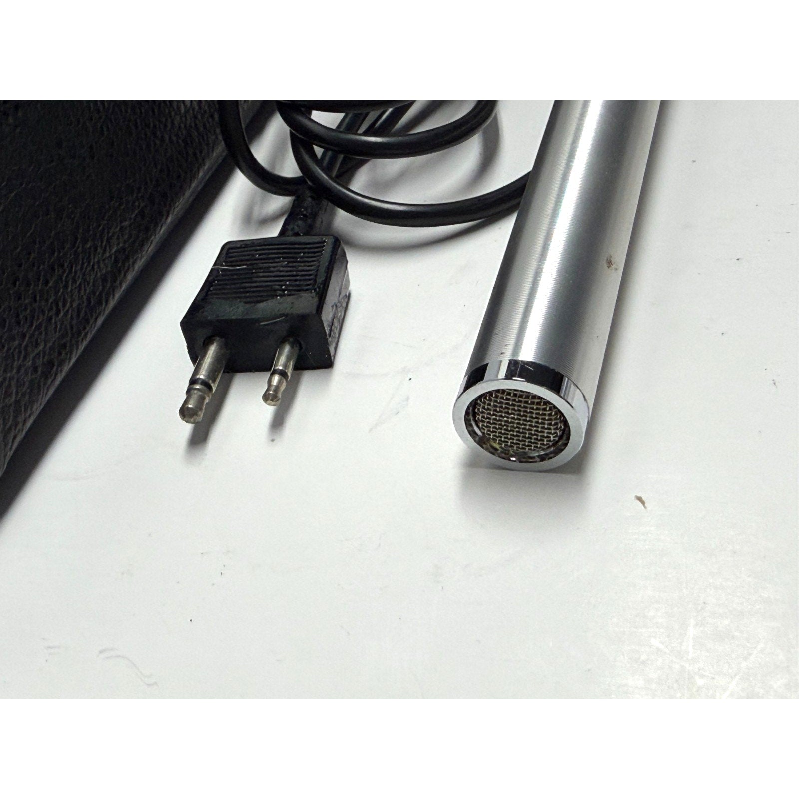 Vintage Elmo EC-101 Silver Electret Condenser MIC Microphone With Case