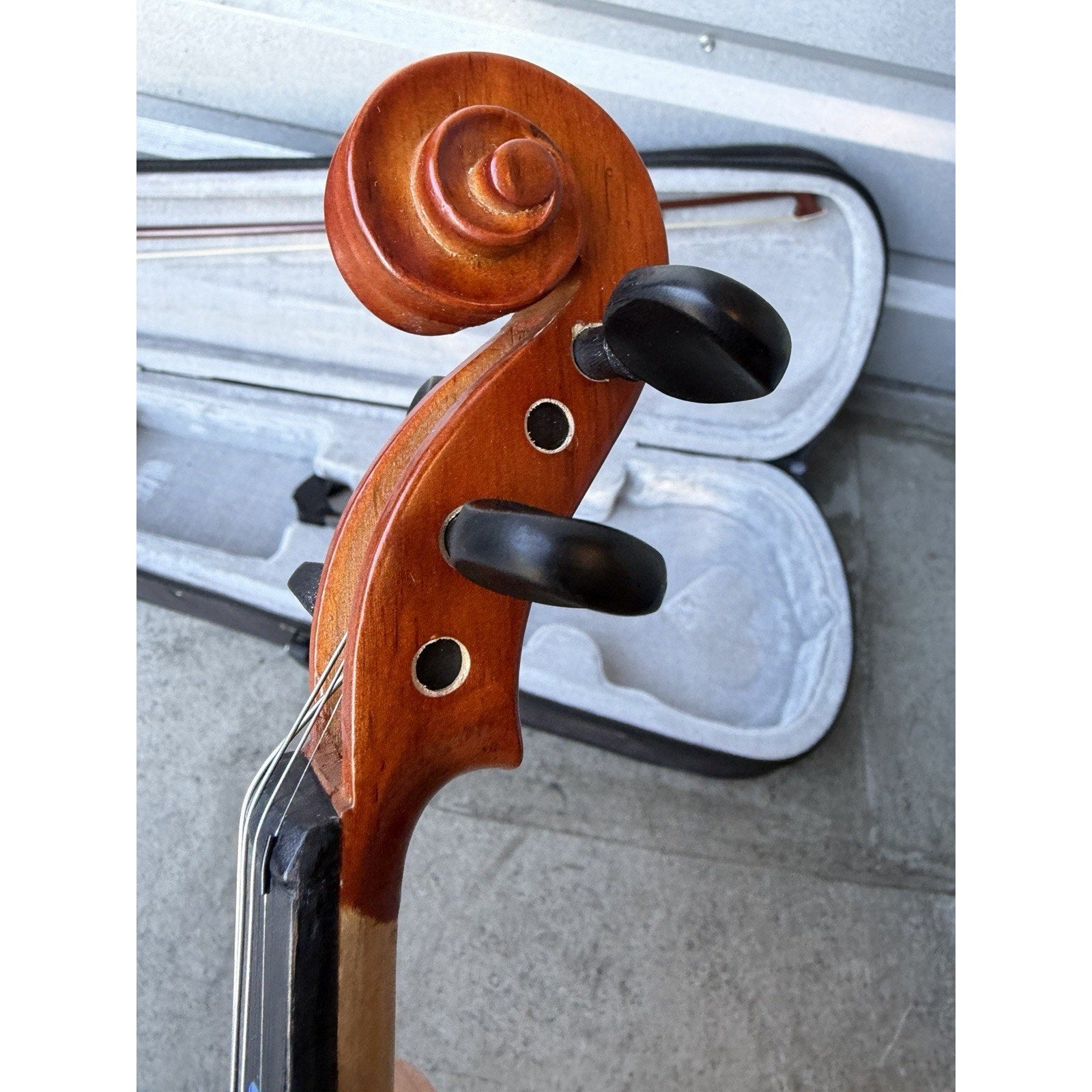 Davidson Model VN-100 Violin With Case, 3/4 Size