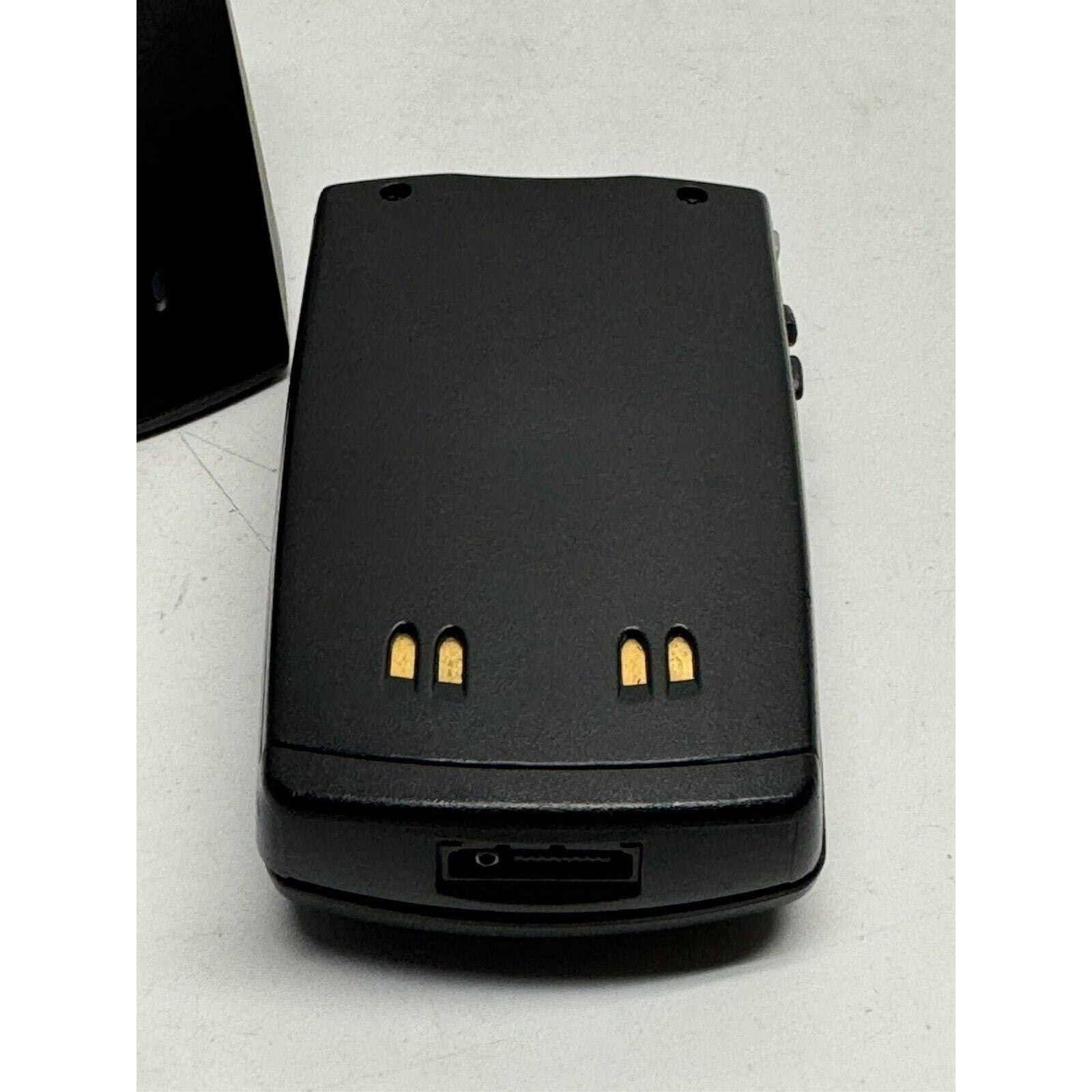 VINTAGE RARE QUALCOMM AIRTOUCH FOLDING CELL PHONE FOR PARTS