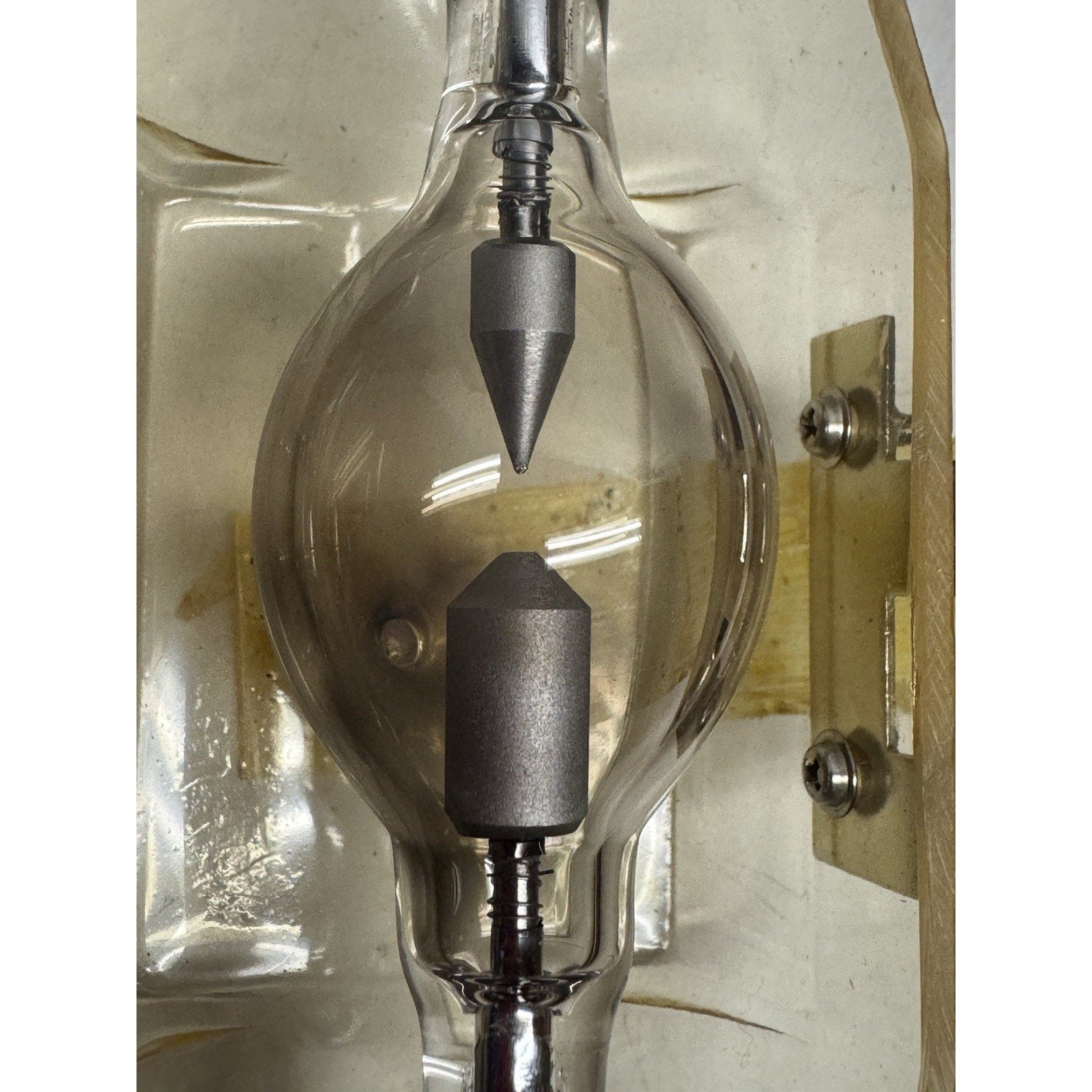 VINTAGE NOS Ushio UXL-500D-O UXL Xenon Short Arc Lamp (500W/20V) Made in Japan