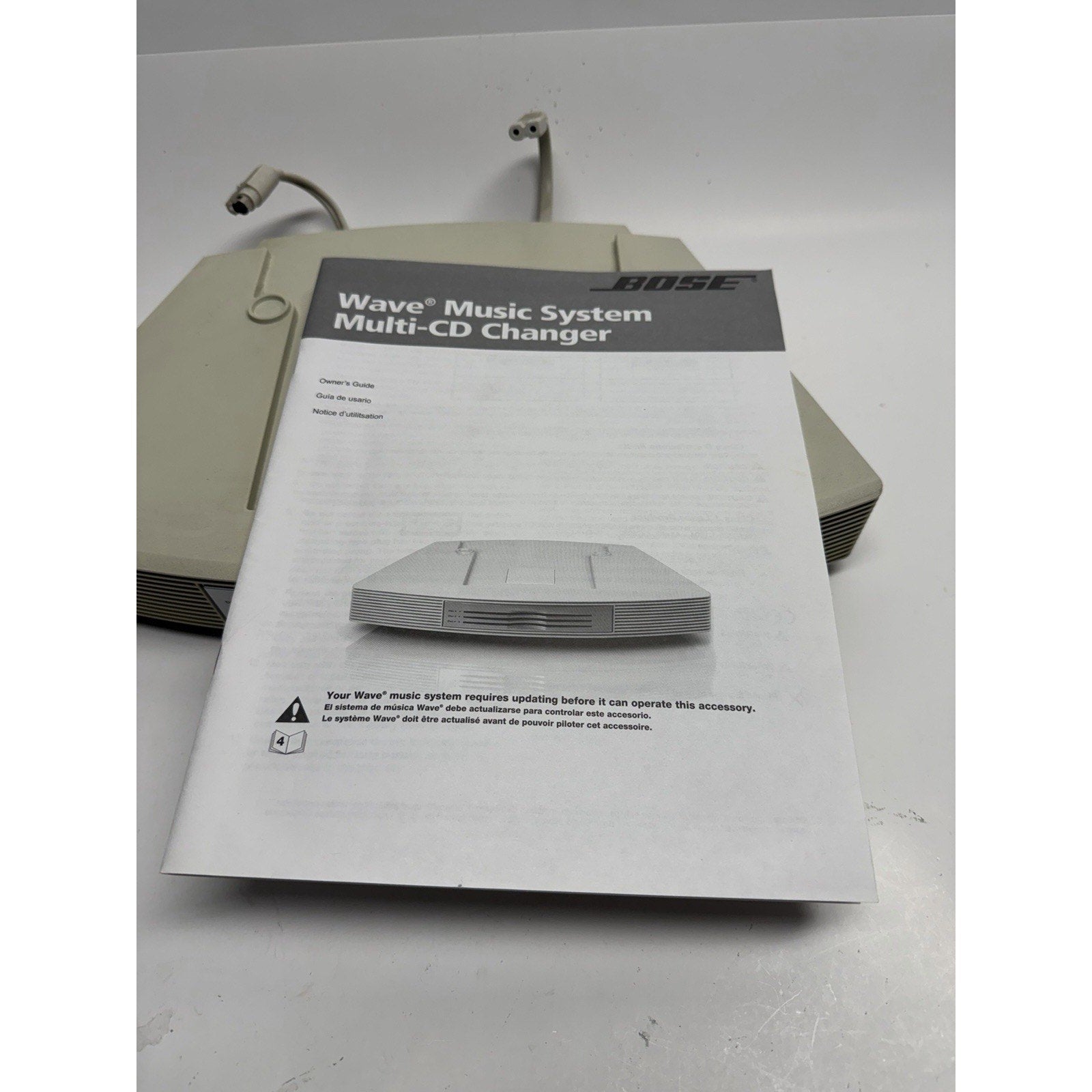 VTG Bose Wave Music System Multi-CD Changer Accessory Powers On - Parts Only