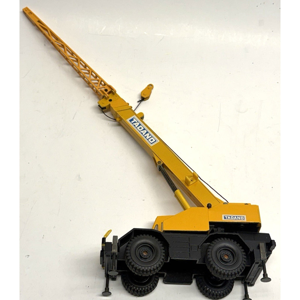 VINTAGE TADANO AUTOKRAN CRANE VEHICLE SUPERB MODEL 1/50 SCALE DIECAST JAPAN