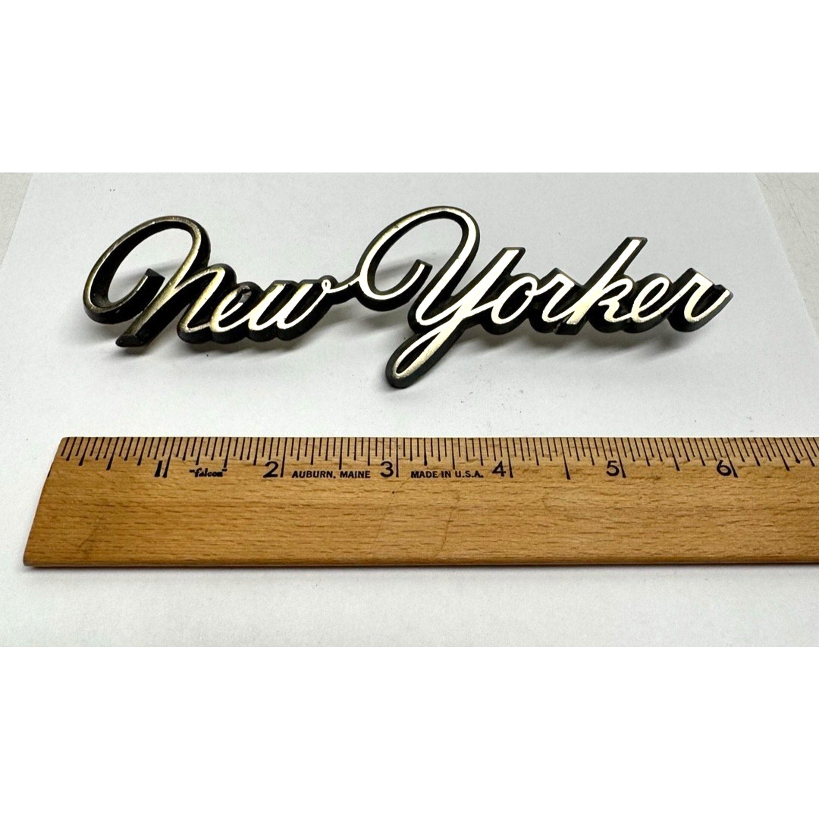 Vintage 1966 CHRYSLER NEW YORKER FRONT FENDER SCRIPT NAMEPLATE EMBLEM