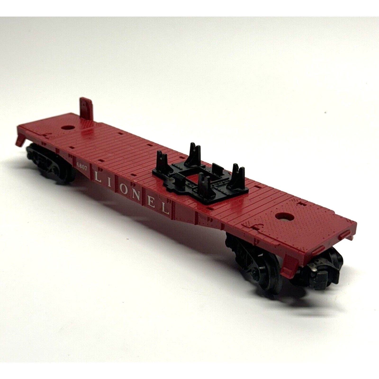 VINTAGE Lionel #6807 Postwar Flat Car. No Load