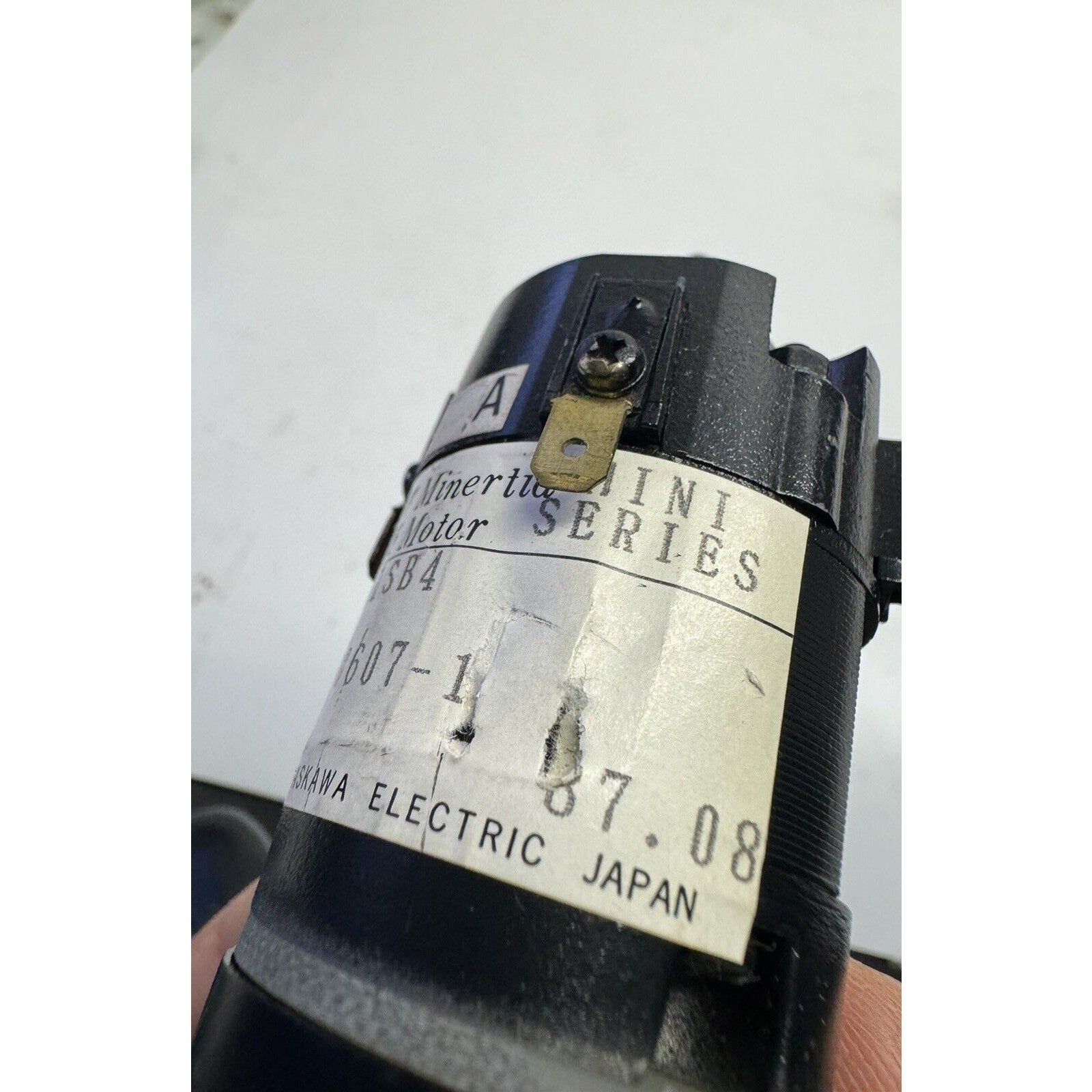 VINTAGE Yaskawa Electric Minertia Motor Mini Series T01SB4 700607 Made in Japan