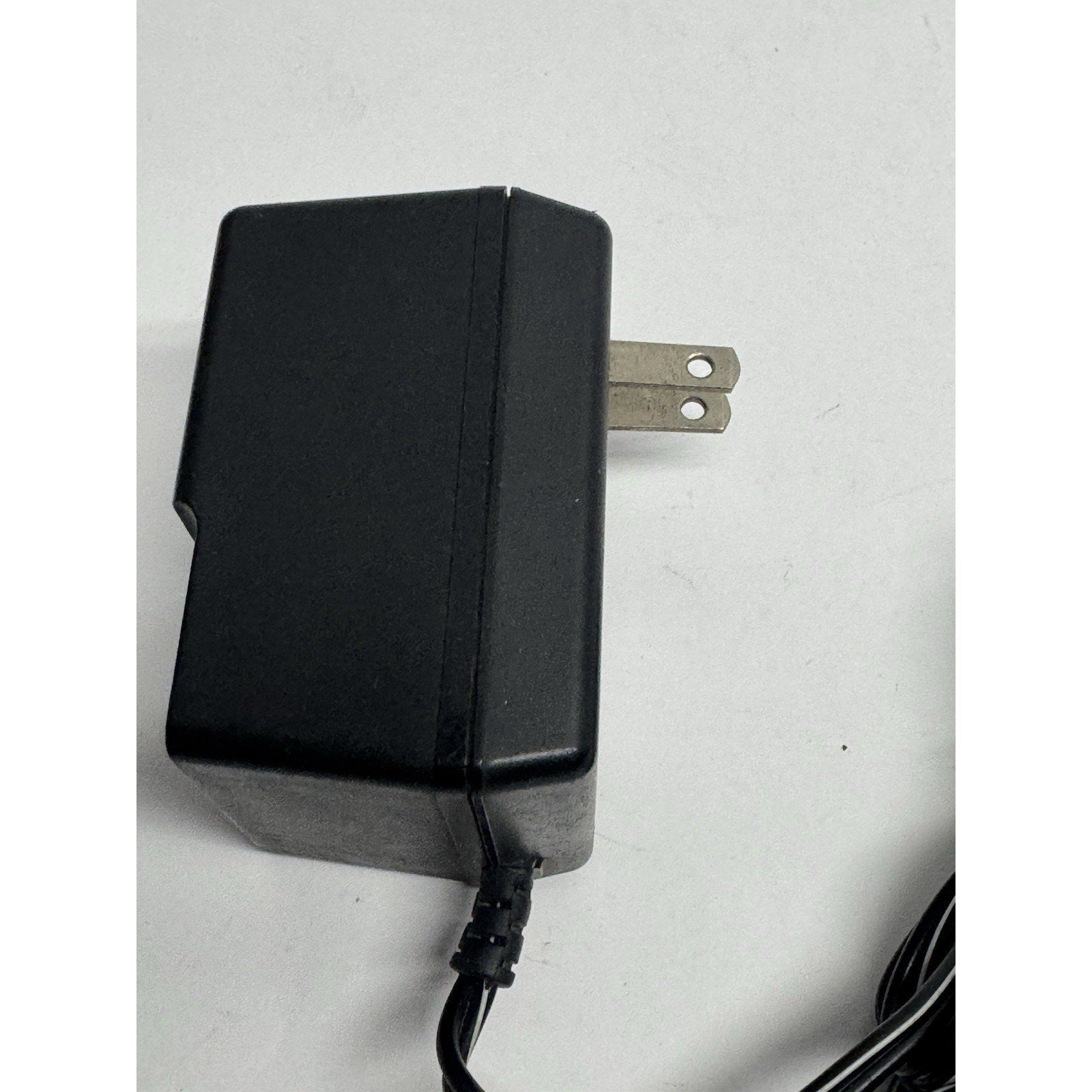 VINTAGE KNITKING AC Adapter Class 2 Transformer VFK-610C1