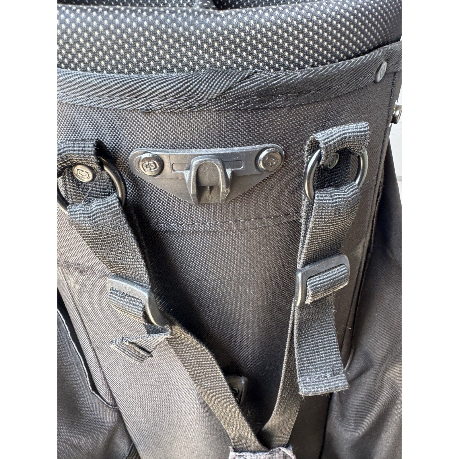 Ogio Machu Golf Cart Bag TORQ Strap Cart Strap Channel 16-Way w/Rain Cover