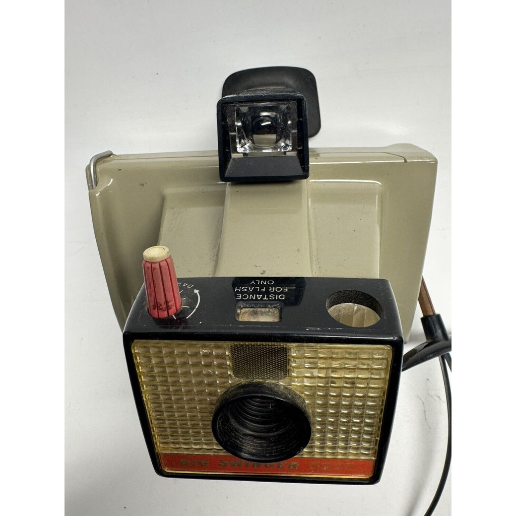 VINTAGE Polaroid Big Swinger 3000 Instant Land Camera Instant Film UNTESTED