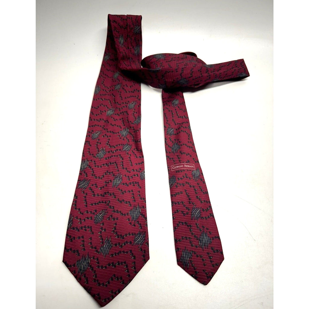VINTAGE GIORGIO ARMANI NECKTIE 100% SILK Made ITALY Red/Gray