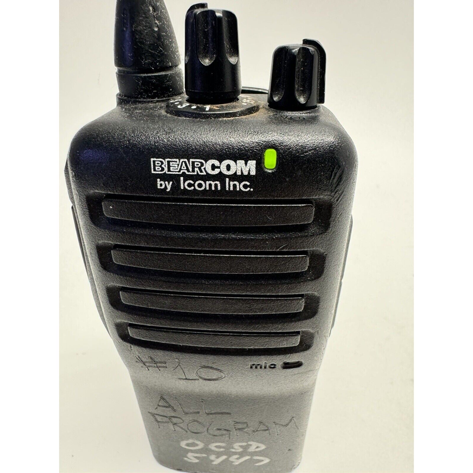 VINTAGE BEARCOM BY ICOM INC Two-Handheld Radio - POWER ON