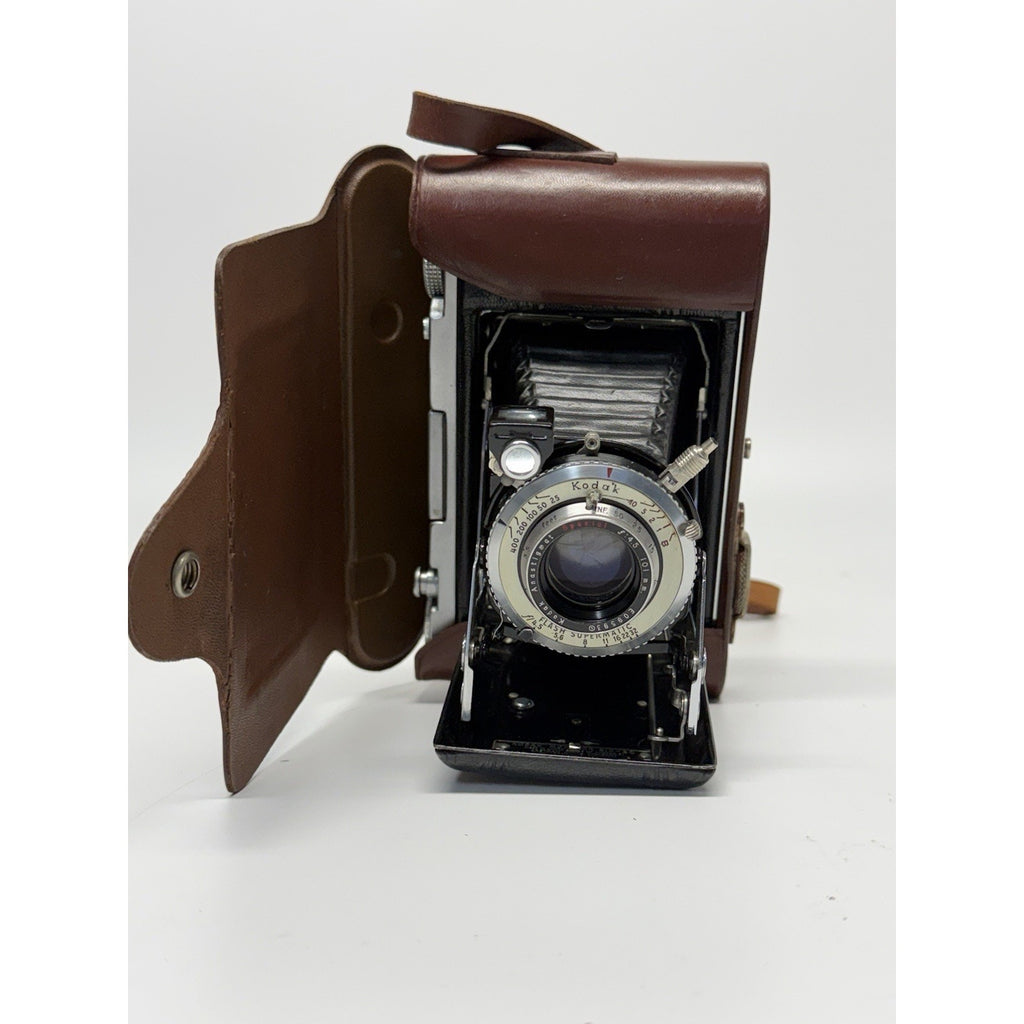 VINTAGE Kodak Supermatic Monitor Vintage Camera Flash Collapsible Bellows- MINT!