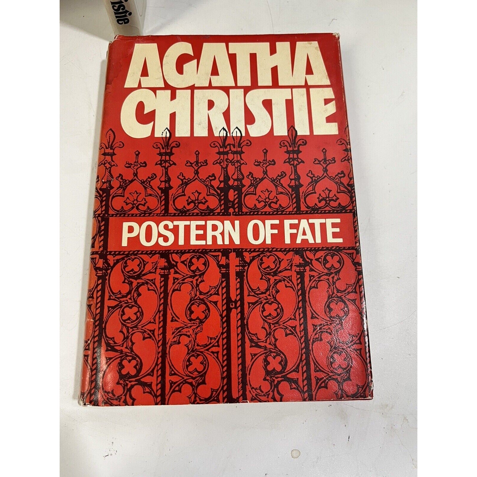 LOT 10 VINTAGE Mystery Books Hard Cover Agatha Christie, David Harper, MacDonal