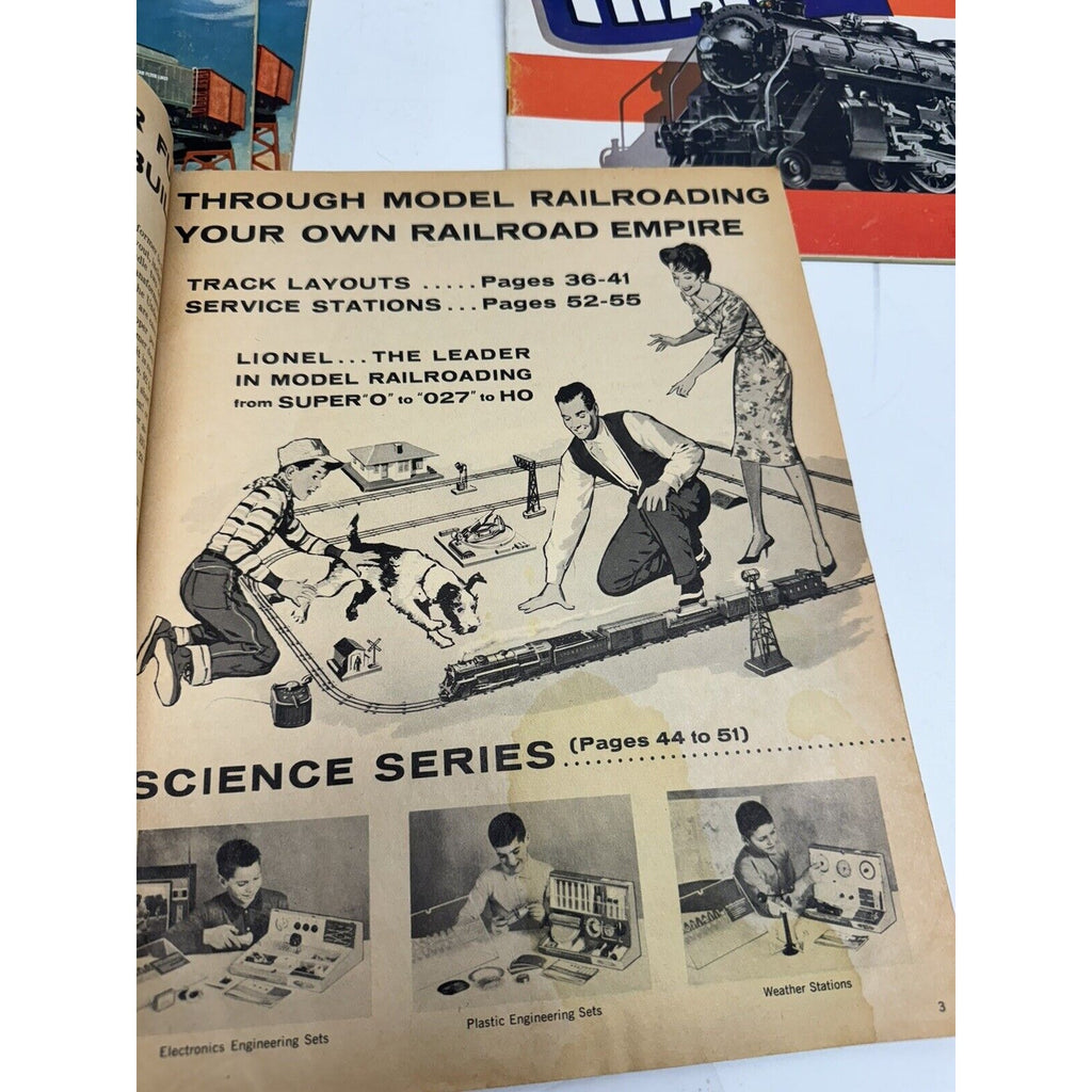 Vintage LOT OF 6 Lionel Train & American Flyer Railroad Catalog 1961, 1976, 1977