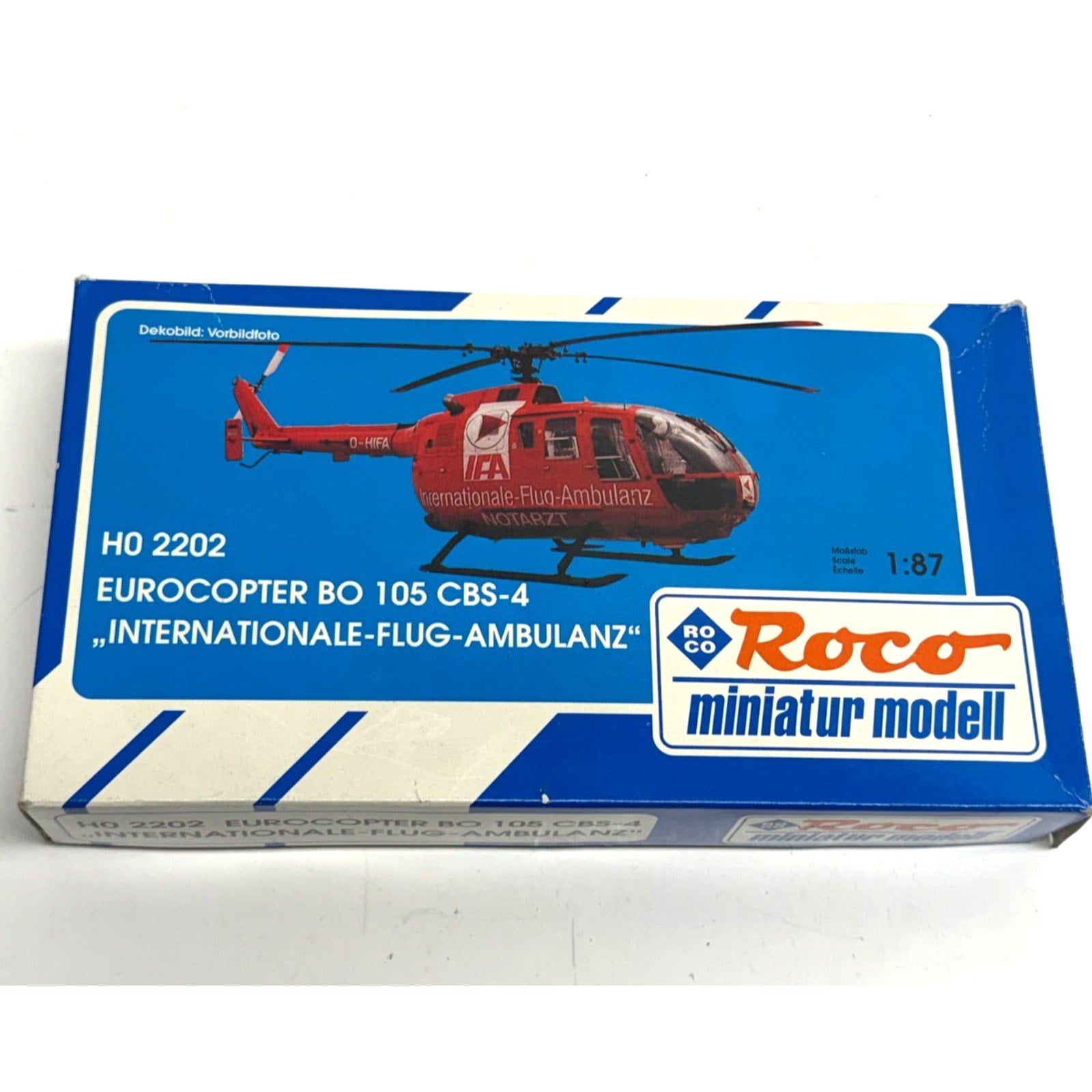 Vintage Roco 2202 Eurocopter BO 105 CBS-4 IFA Ambulance 1:87 H0 Scale Model OVP