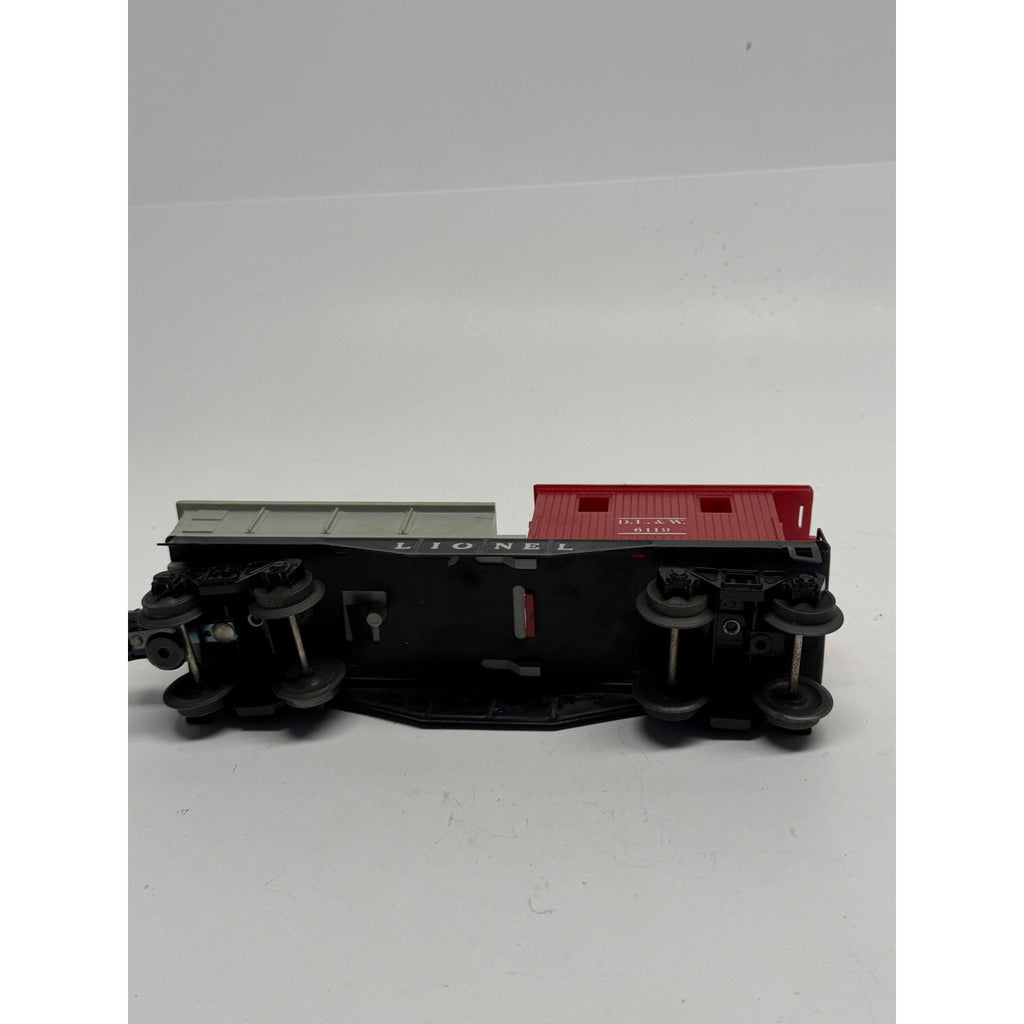 VINTAGE Lionel No. 6119 O Gauge D.L. & W. Work Caboose, Red/Black