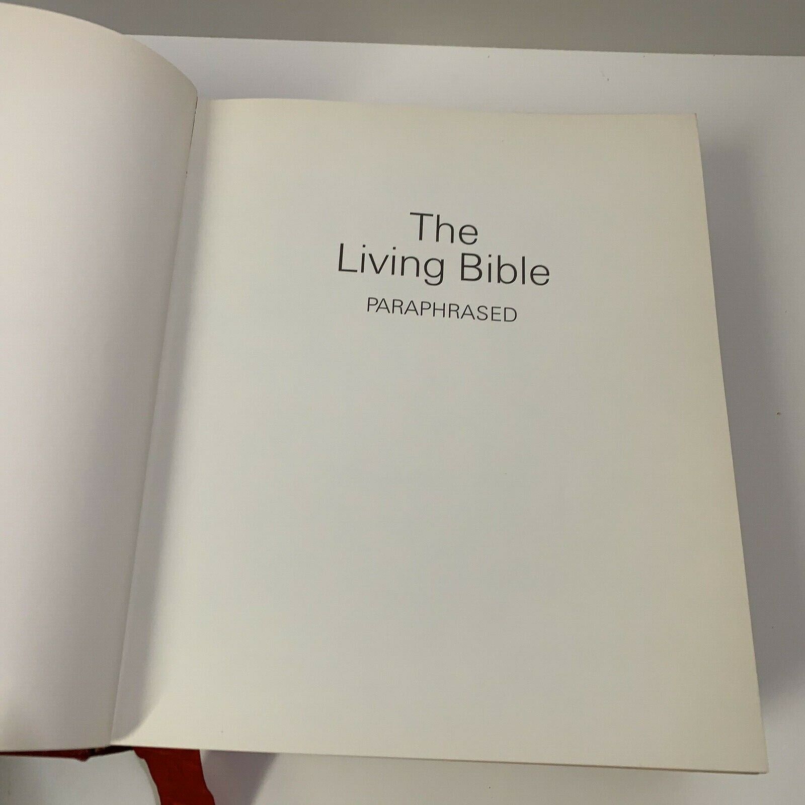 VINTAGE "NEW" The Living Bible Family Edition Paraphrased 1973