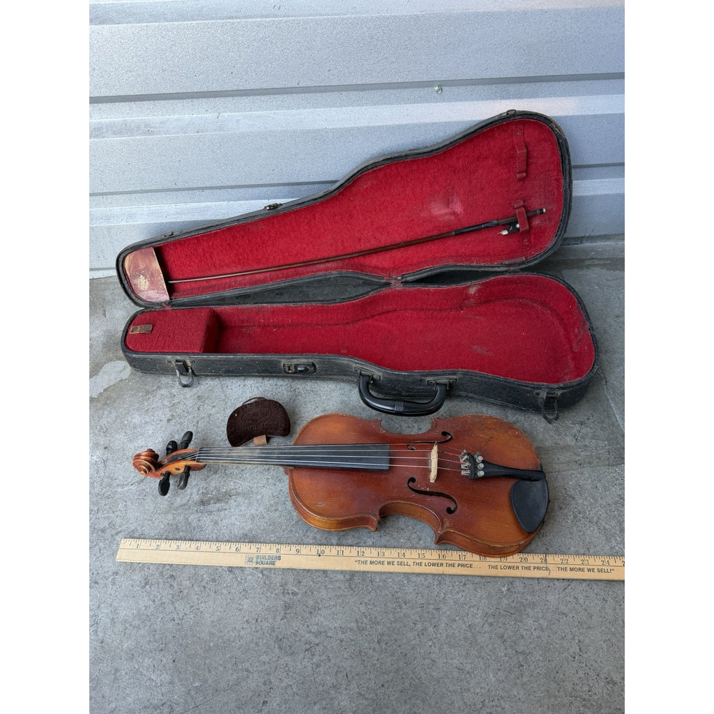VINTAGE Violin Copy of Antonius Stradivarius Size 4/4 Made in Czechoslovakia