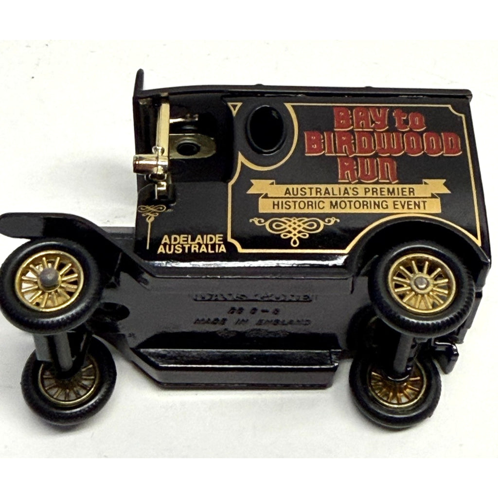 Vintage Lledo Ford Model T Box Truck Car Promotional Ad "STANLEY GIBBONS" BO5*J