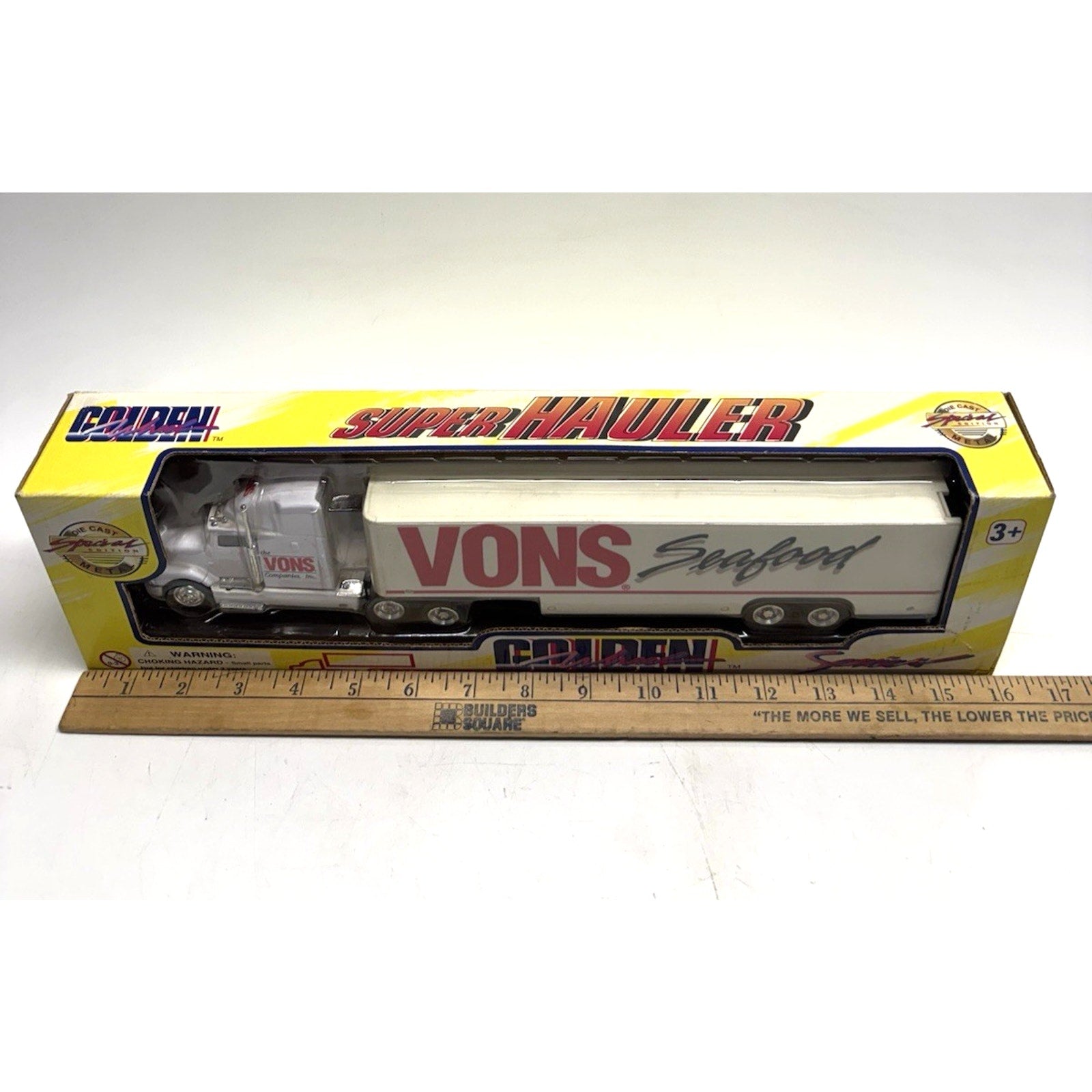 VINTAGE 1996 FACTORY SEALED Golden Wheel Vons semi Truck Series
