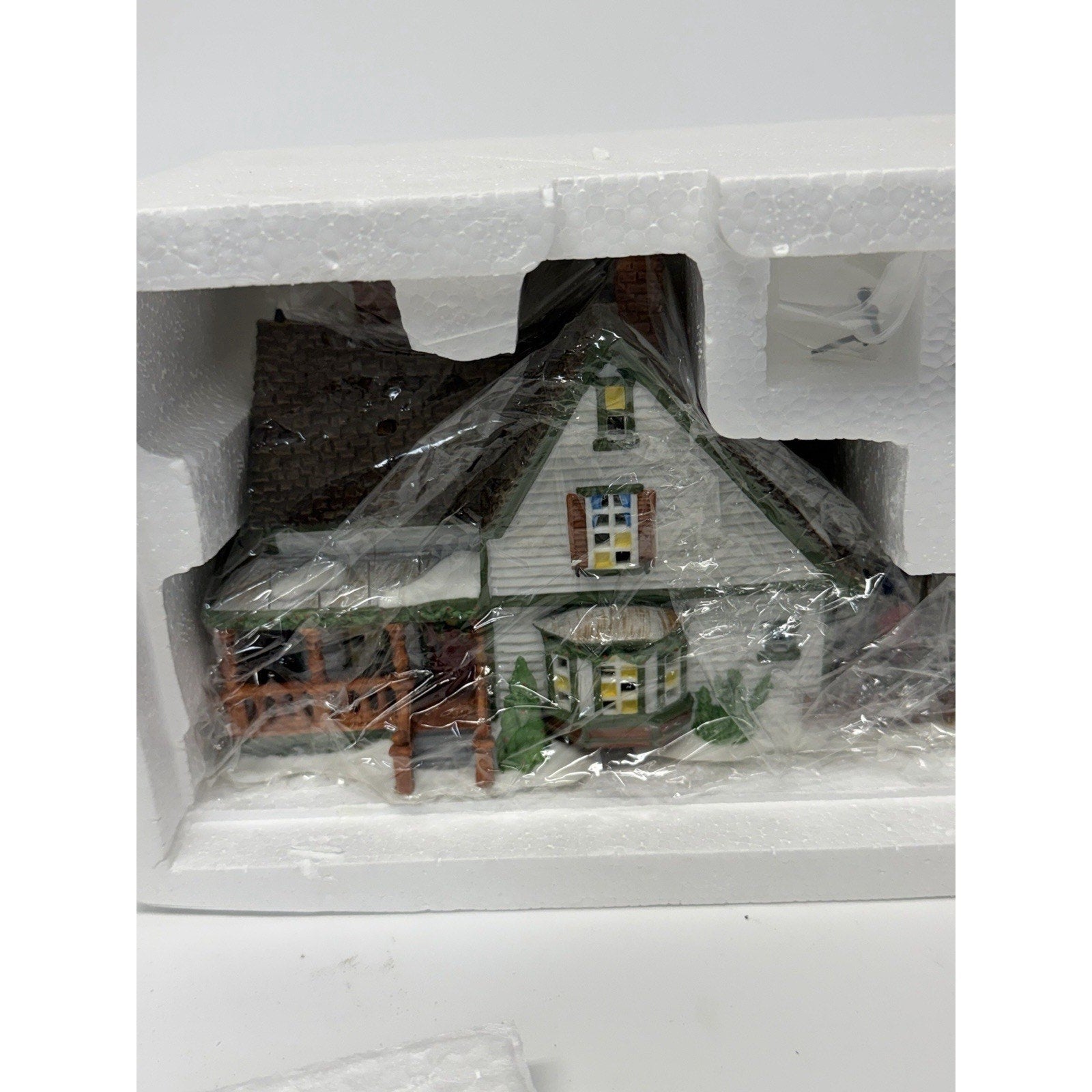 VINTAGE SEALED NEW Dept 56 Hale & Hardy House New England Village Series 56610