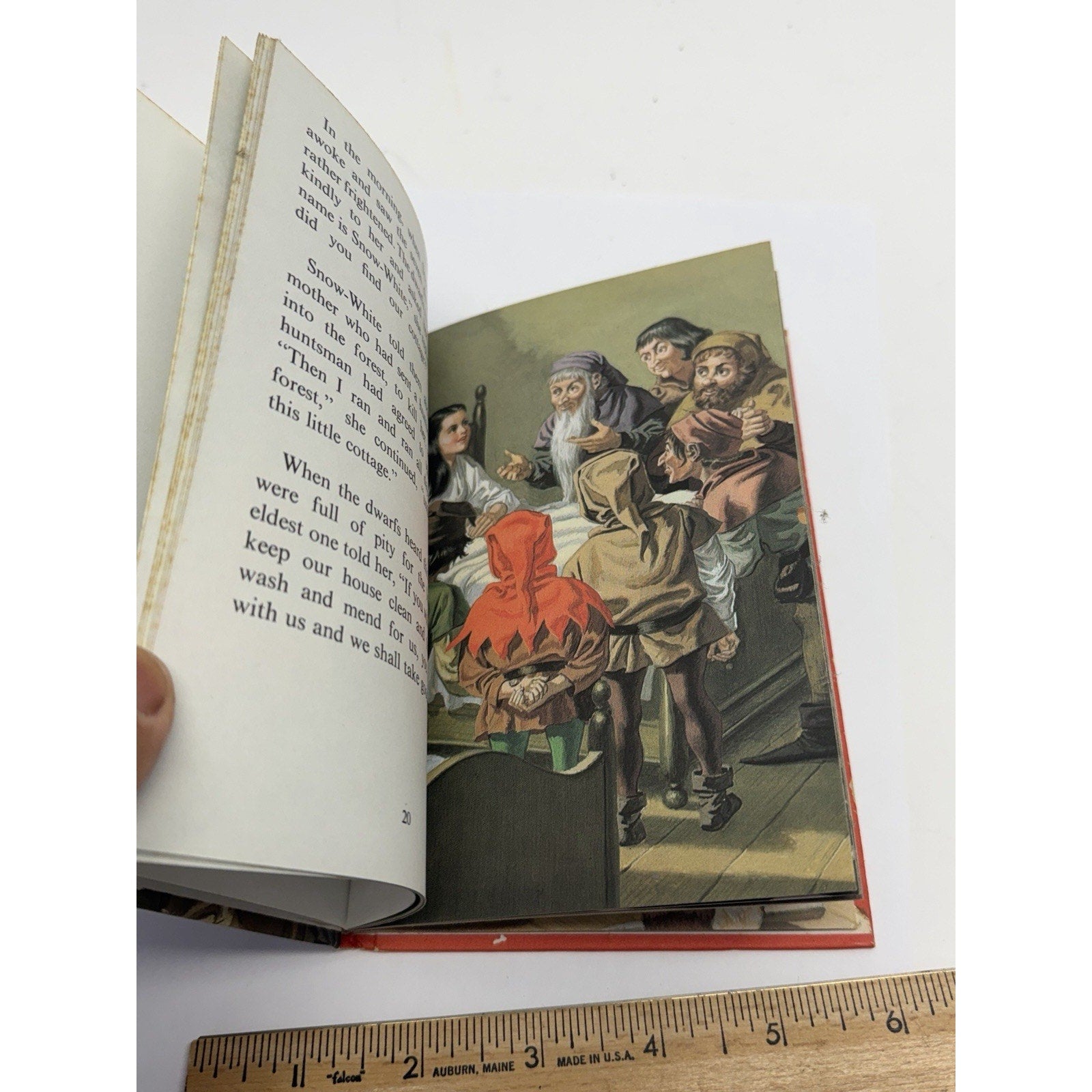 Vintage Ladybird Book – Snow-White & the Seven Dwarfs - 606D