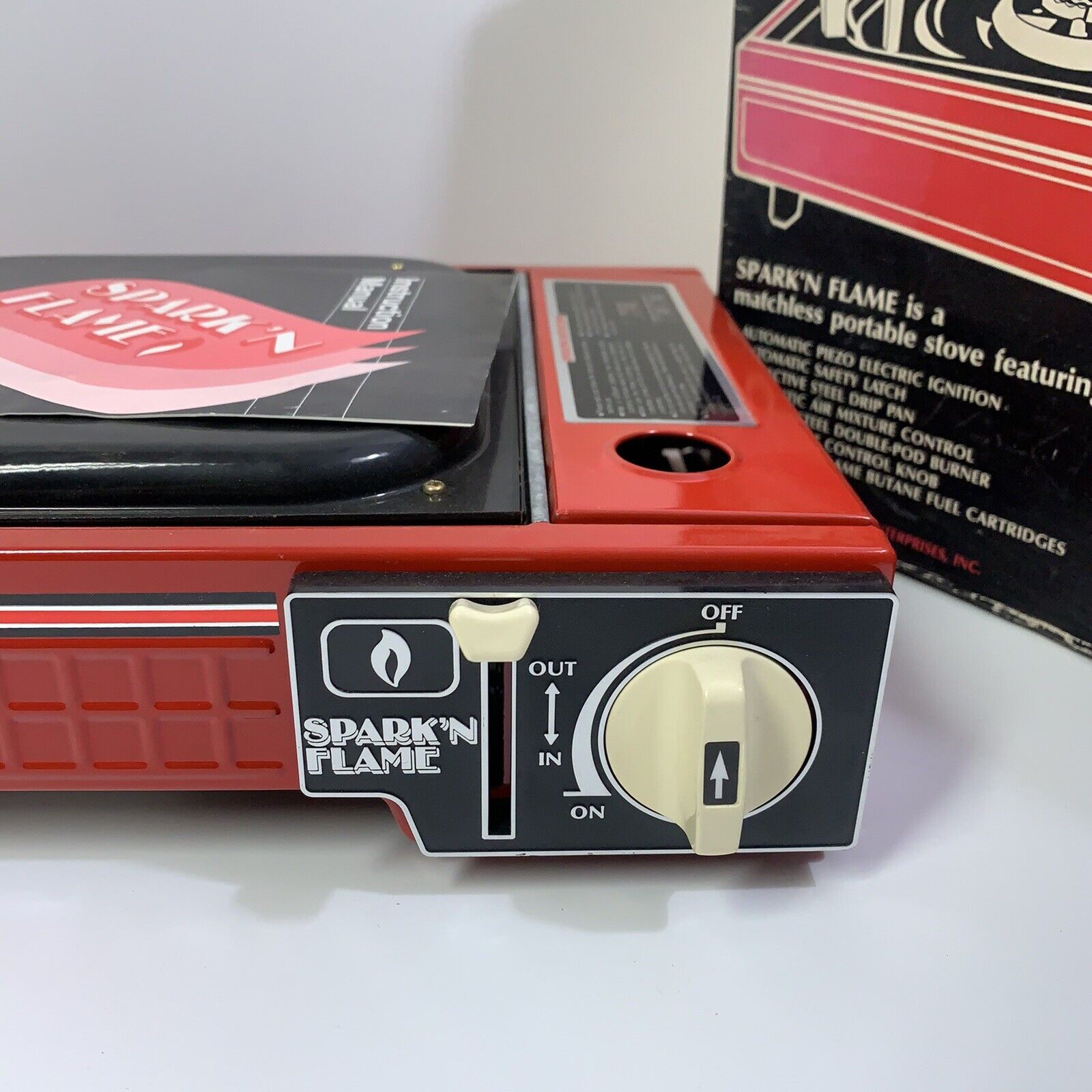 VINTAGE BRAND NEW Spark'n Flame Portable Gas Stove w/ Original Box