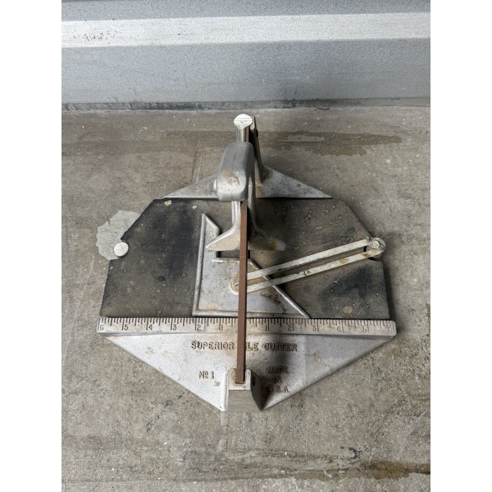 VINTAGE Superior Tile Cutter No. 1 Model