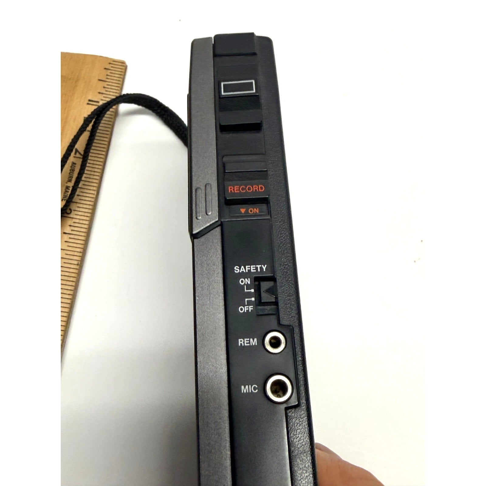 VTG Sanyo TRC-3550A Mini Talk Book Mini Cassette Voice Recorder. Not working