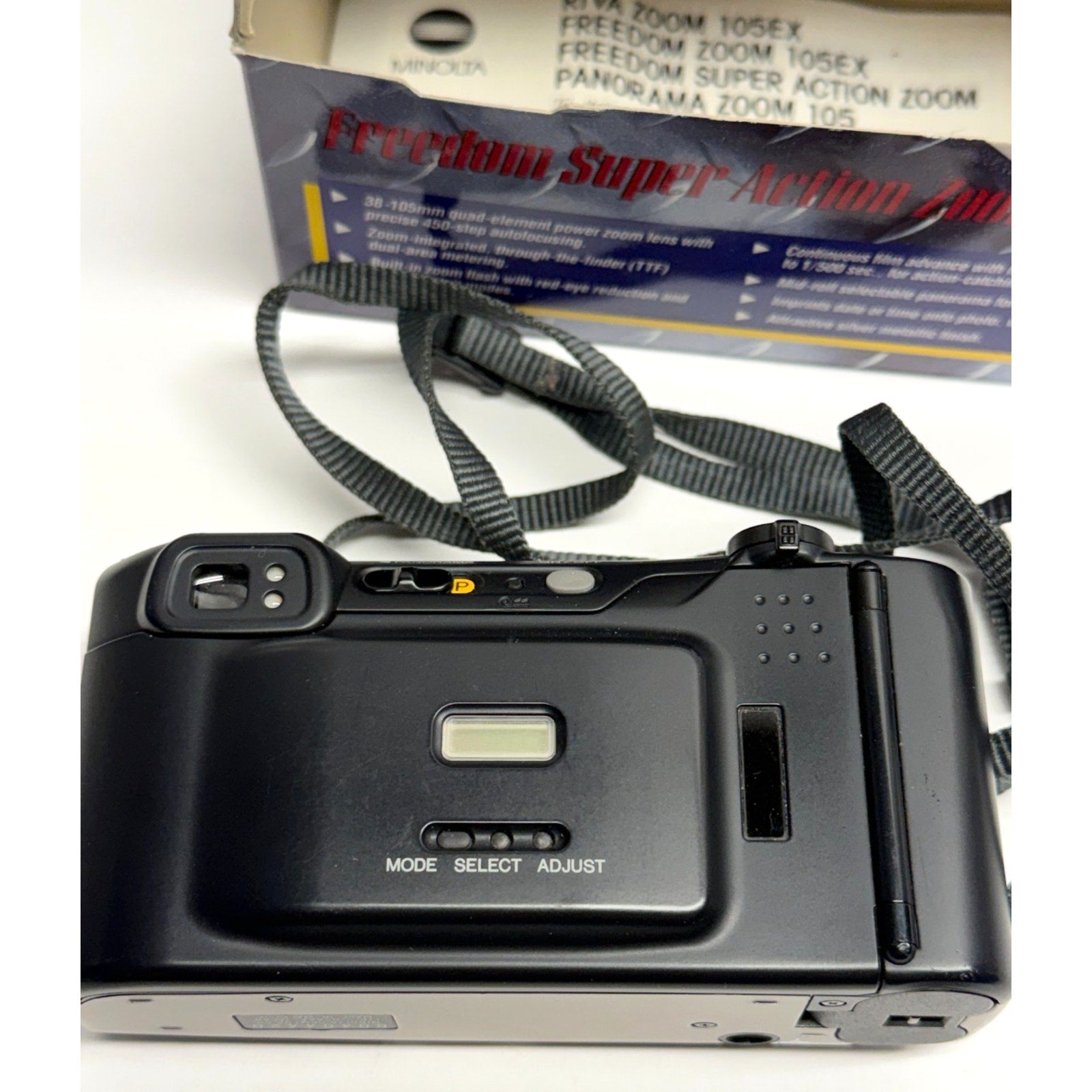 Vintage Minolta Freedom Super Action Zoom Date 35mm film camera - Untested