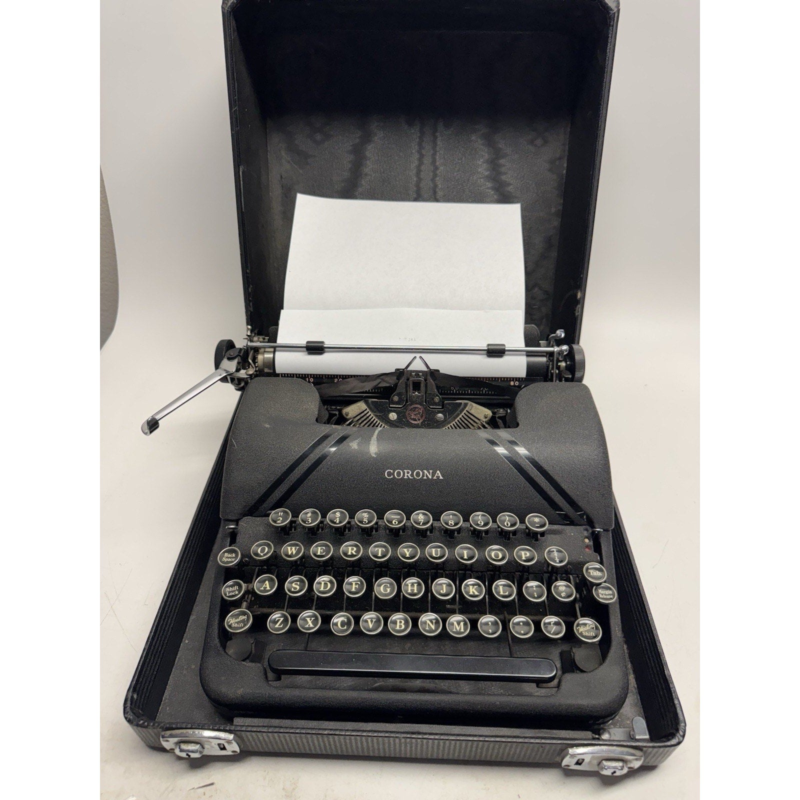 Vintage 1949 Smith-Corona Sterling Functional Typewriter