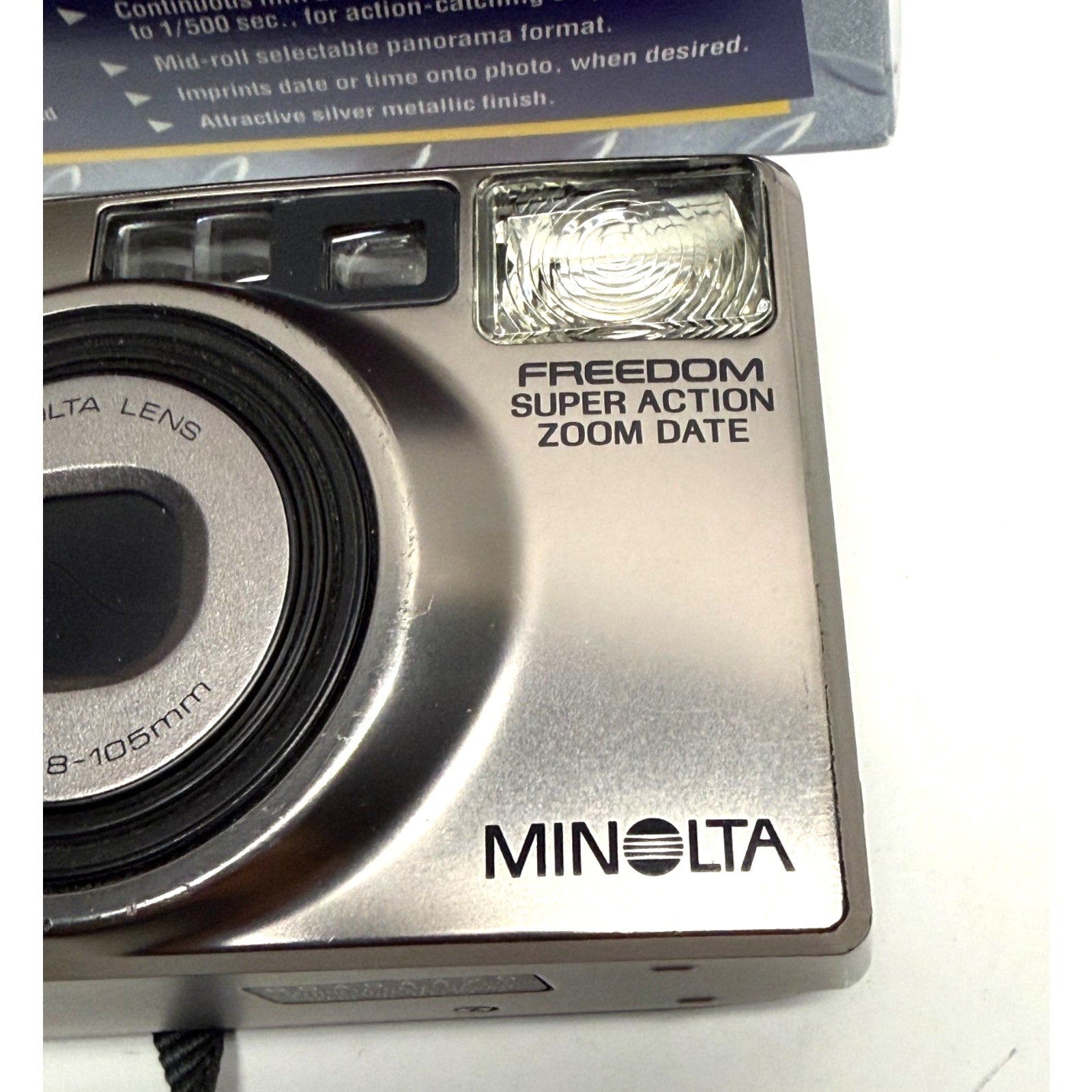 Vintage Minolta Freedom Super Action Zoom Date 35mm film camera - Untested