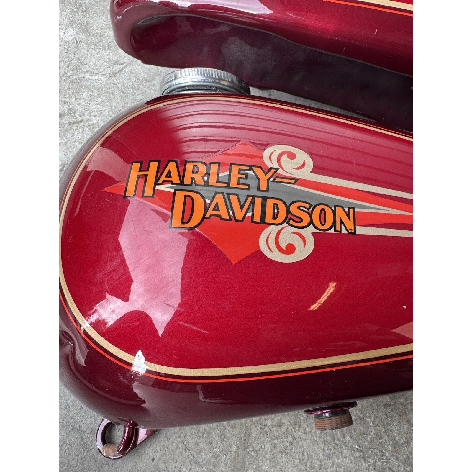 VINTAGE 1993 Harley Davidson Gas fuel tank Genuine FLSTC Evo Heritage Softail