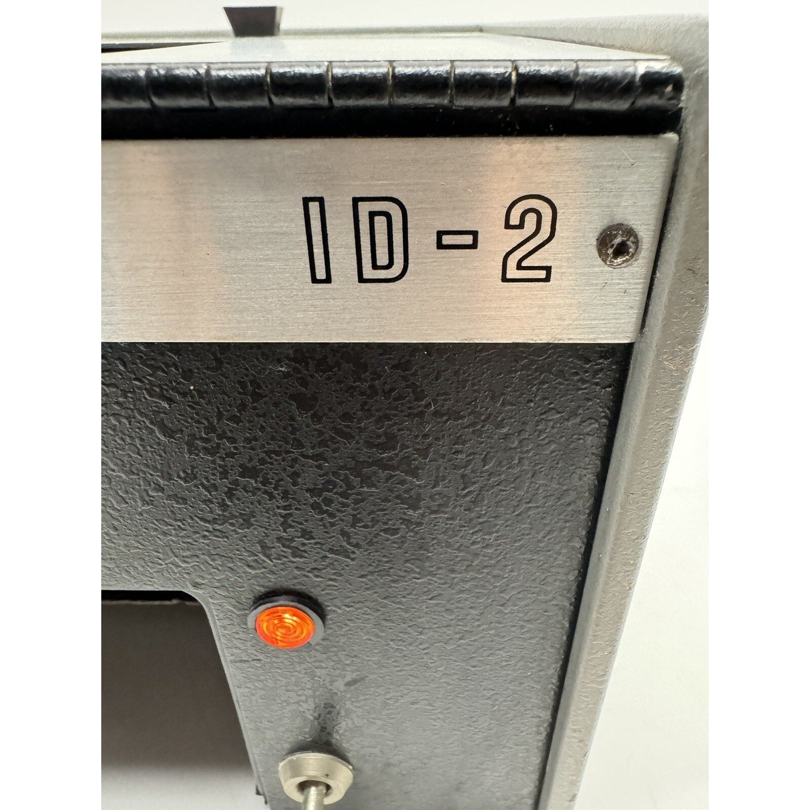 Vintage RARE Polaroid ID-2 Land Identification System Photo ID Camera TURNS ON!